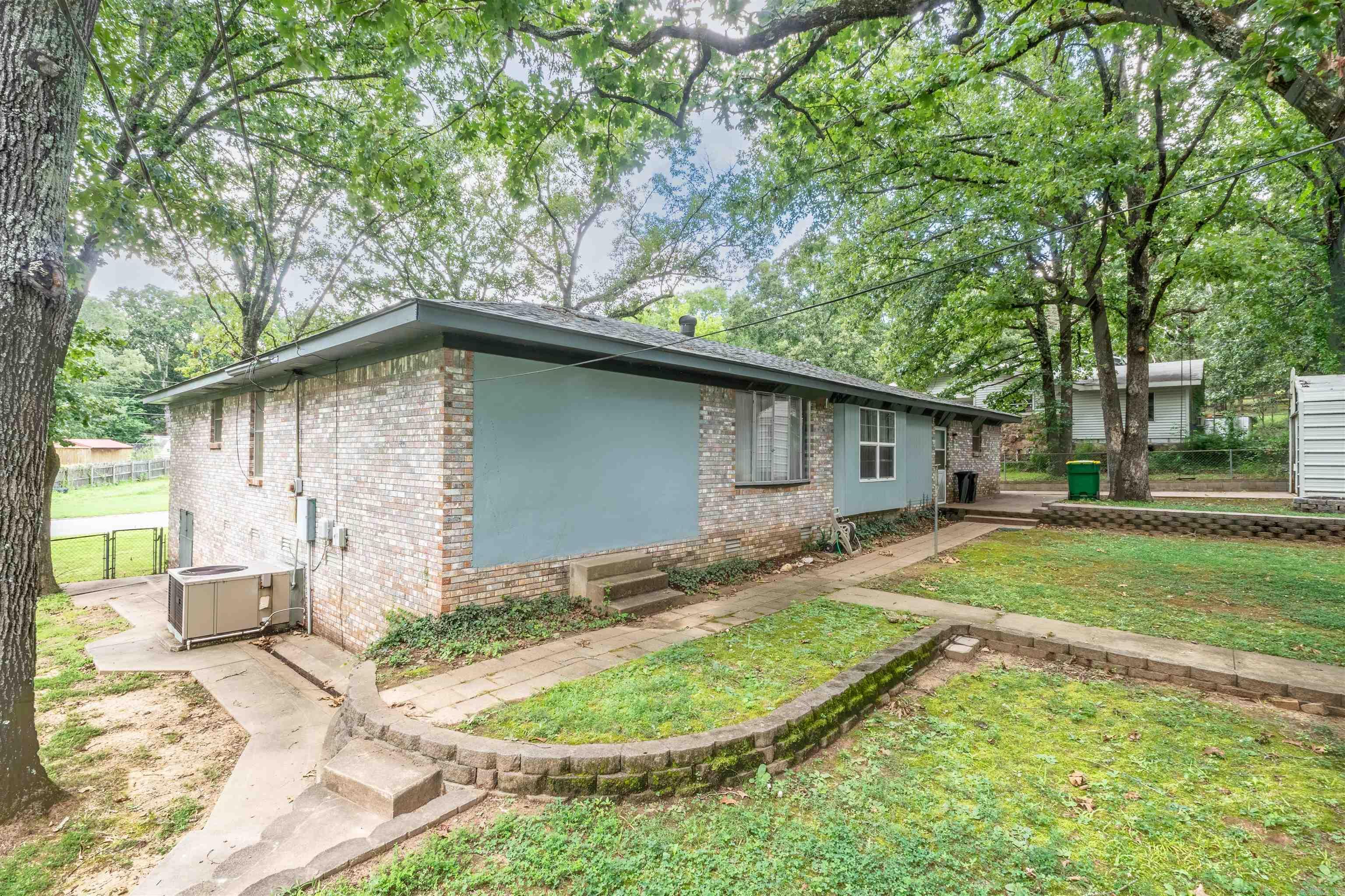 16 Cinnamon Drive  Sherwood, AR