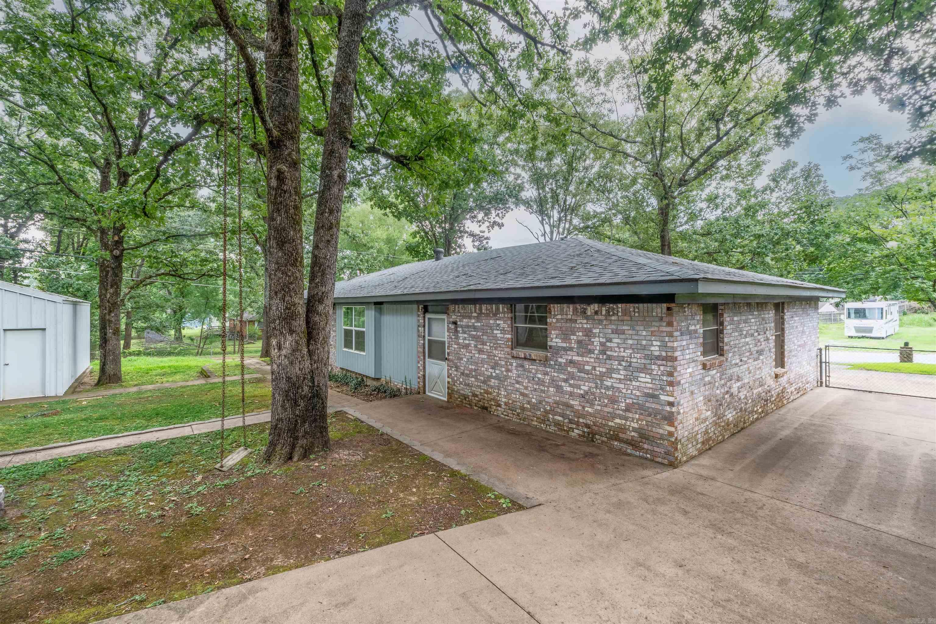 16 Cinnamon Drive  Sherwood, AR