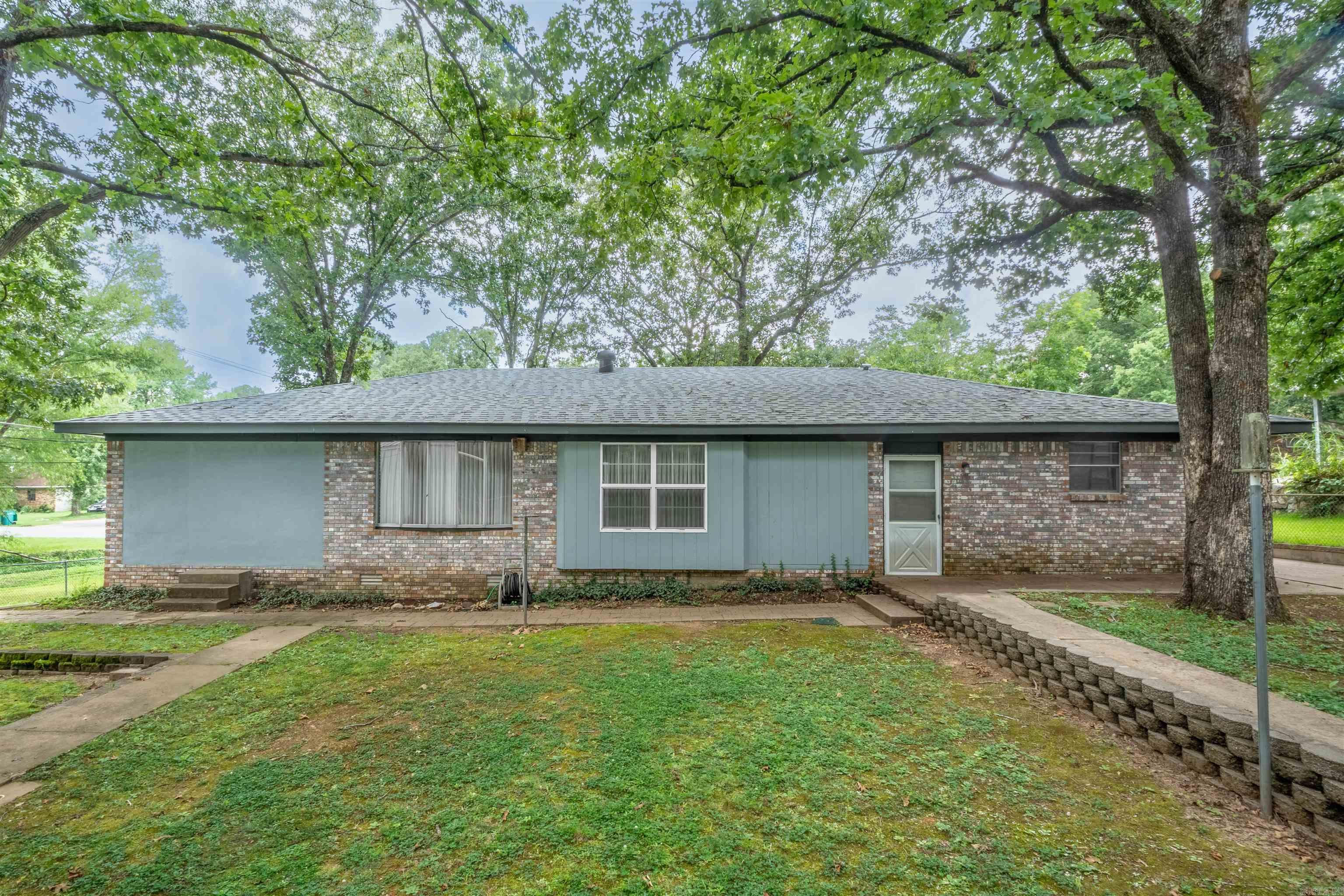 16 Cinnamon Drive  Sherwood, AR