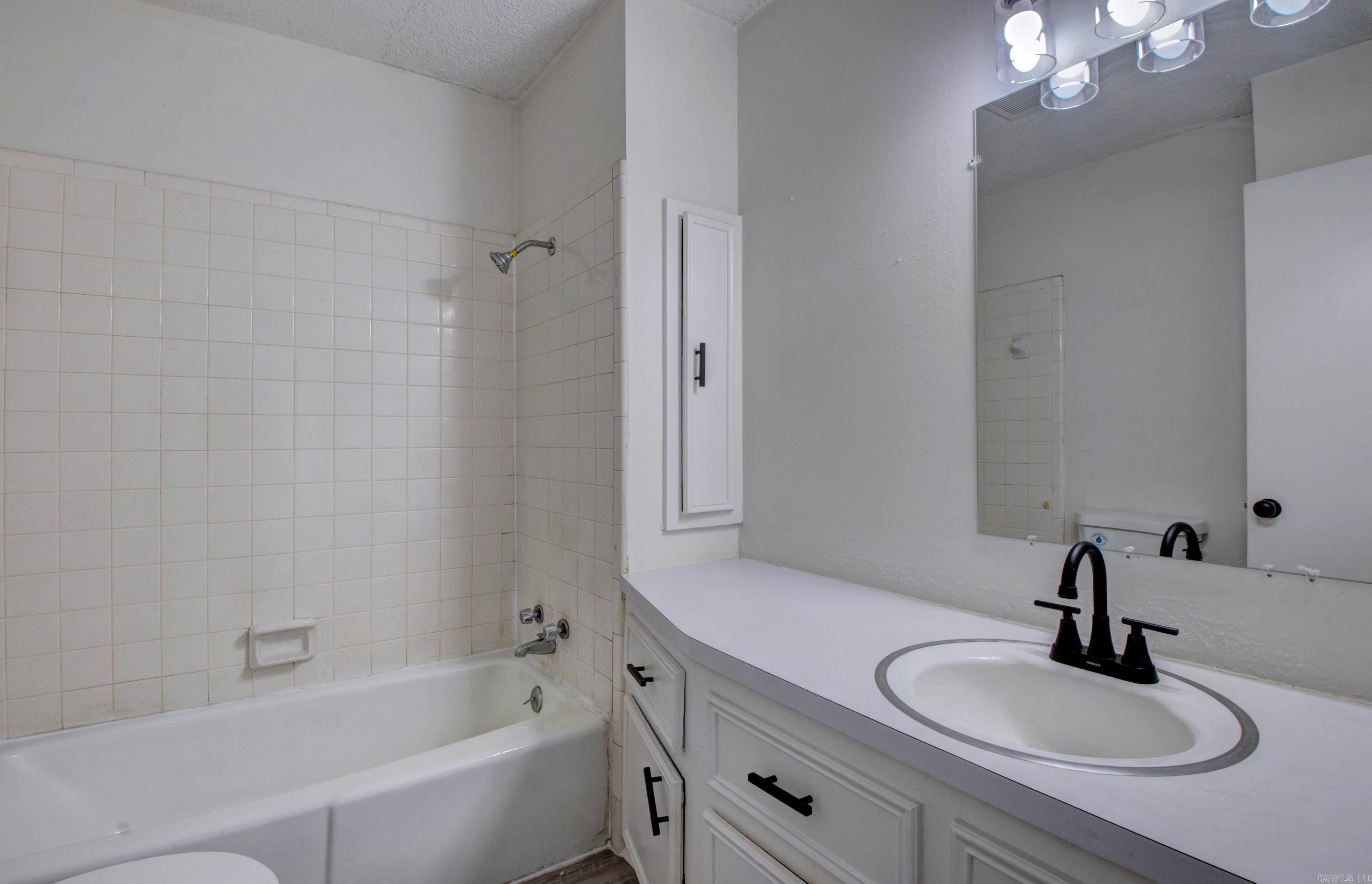 9701 chicot  Little Rock, AR