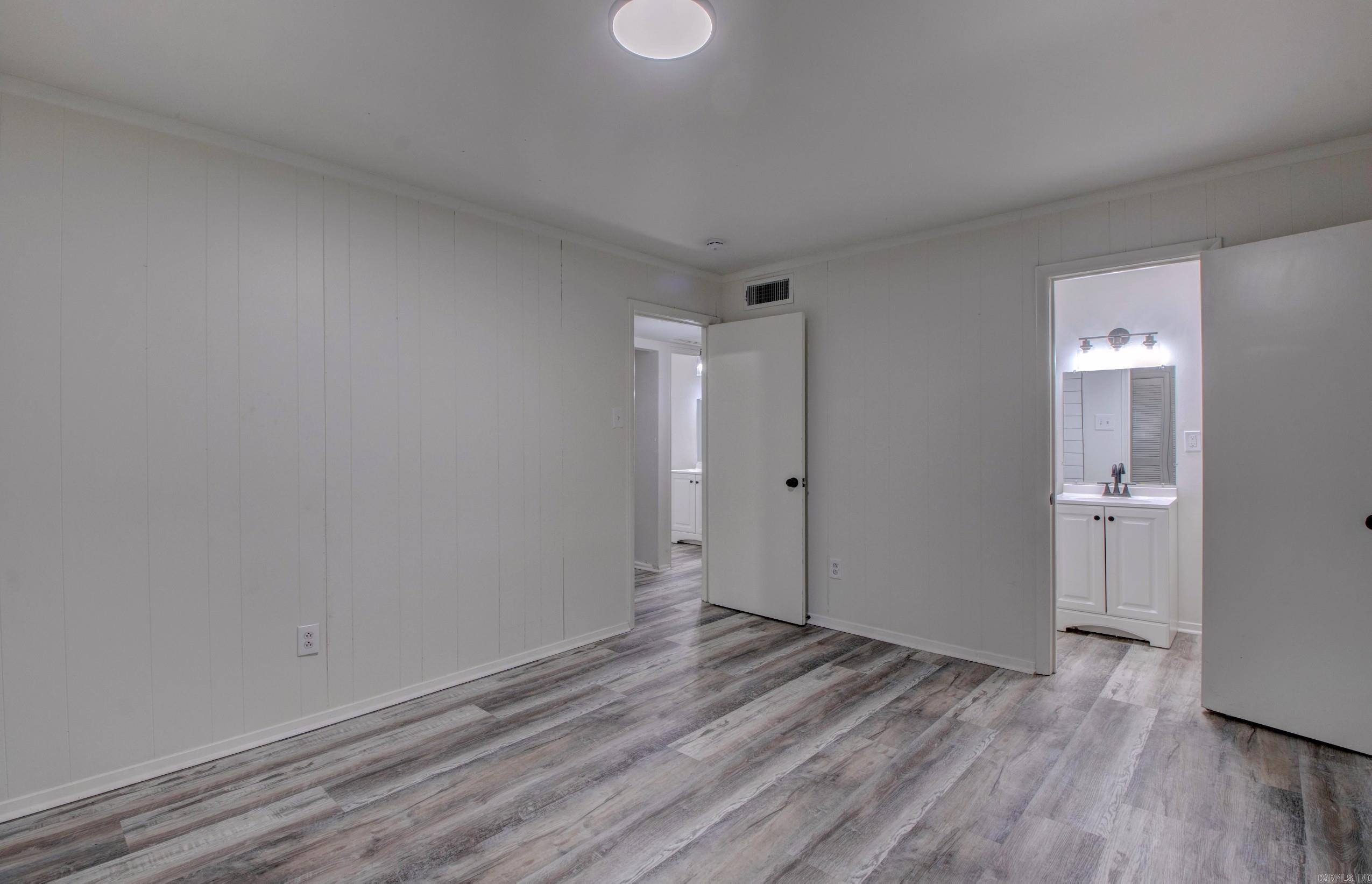 76 S meadowcliff  Little Rock, AR