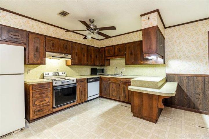 9 La Salle  Pine Bluff, AR