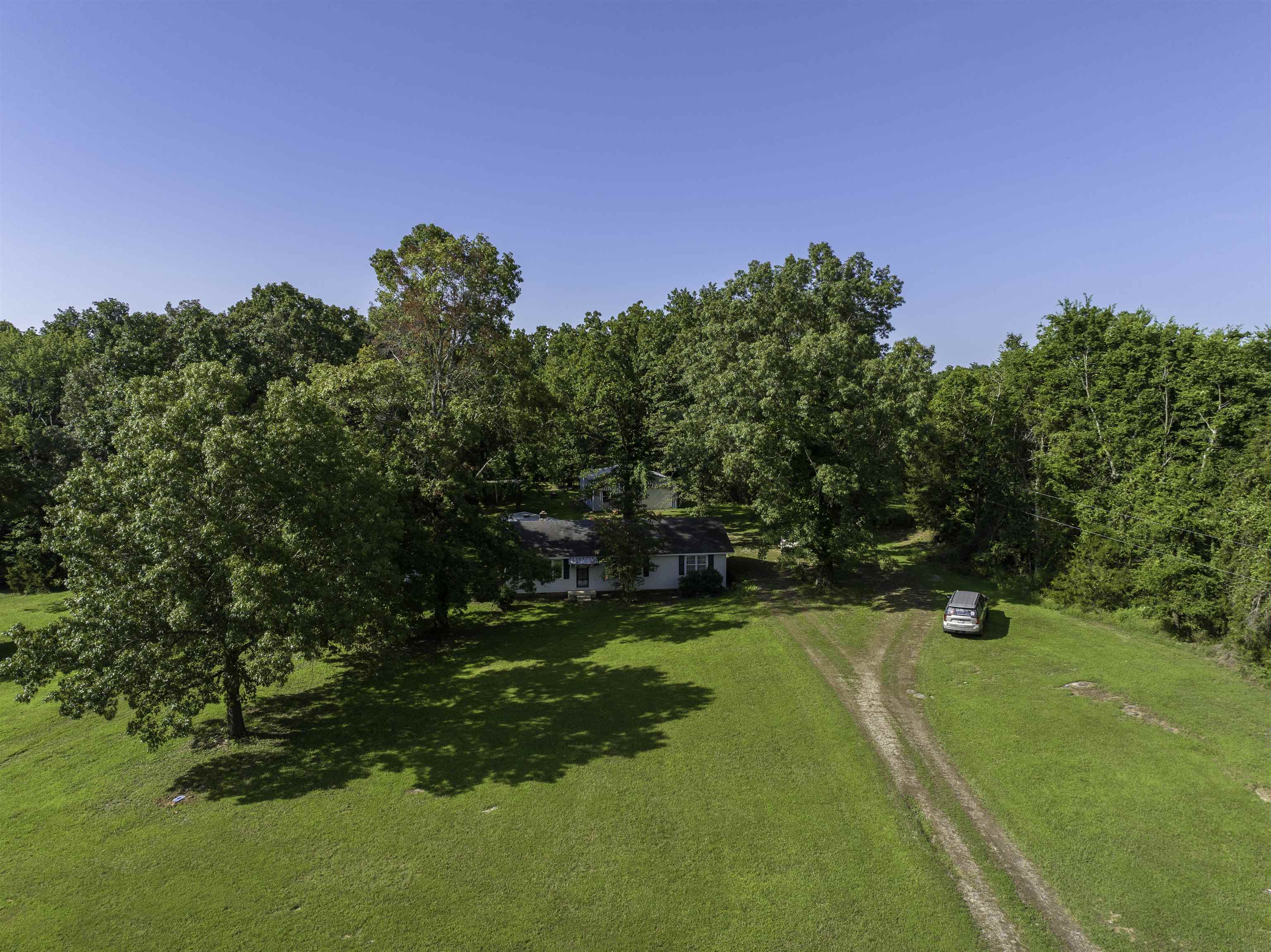 7 Broken Arrow  Hardy, AR