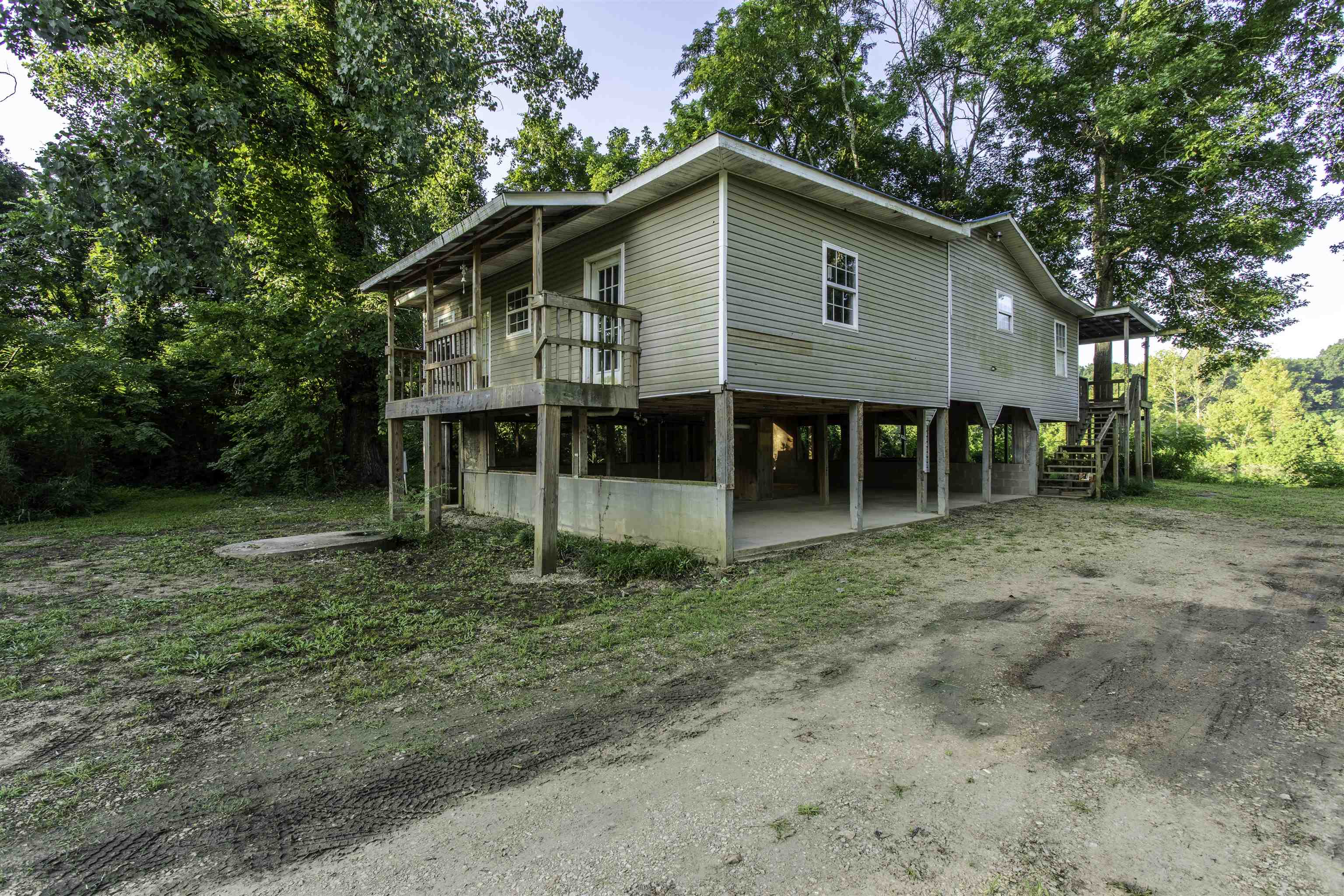 7 Broken Arrow  Hardy, AR