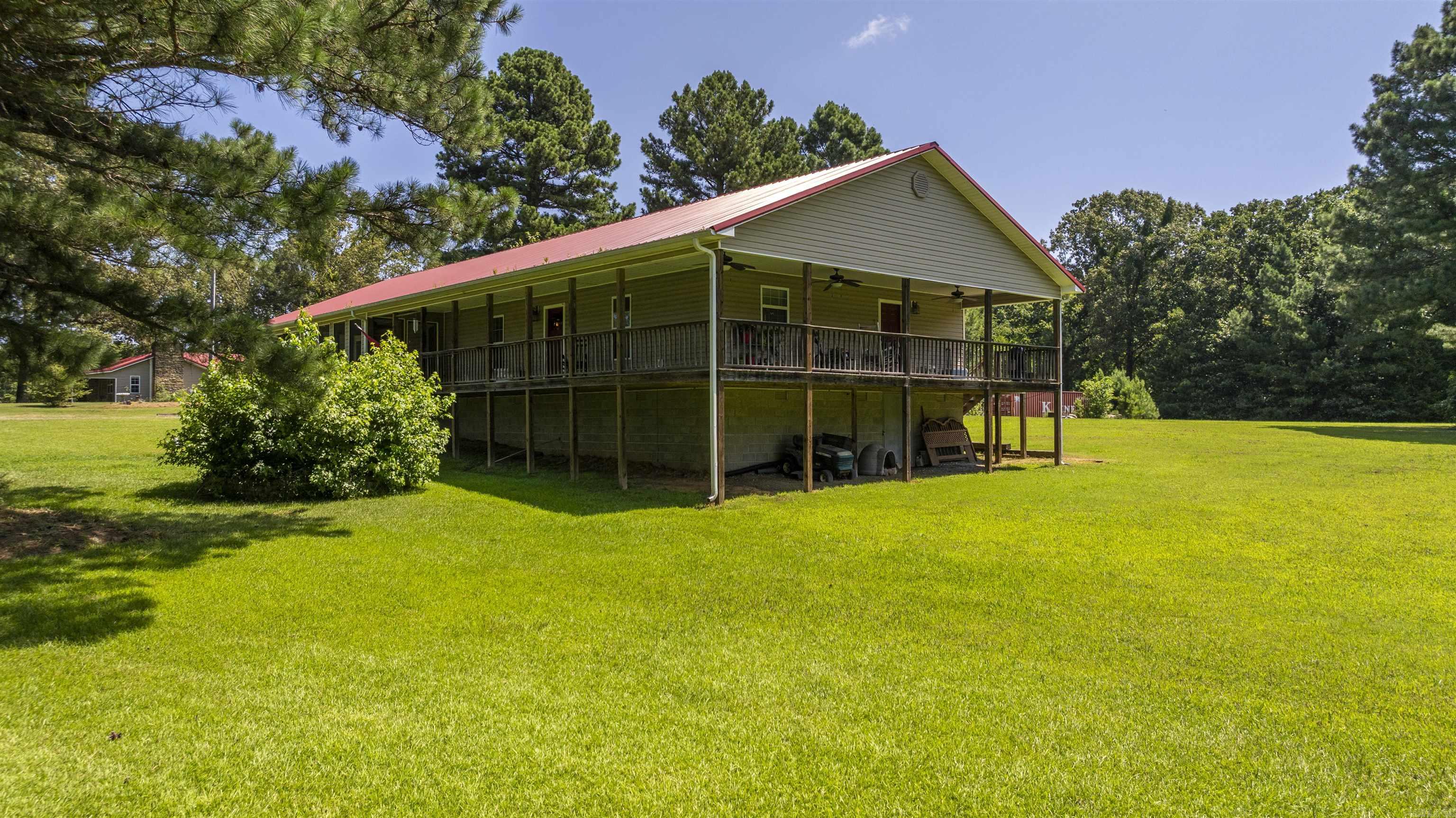 5976 and 5980 Cord Rd  Newark, AR