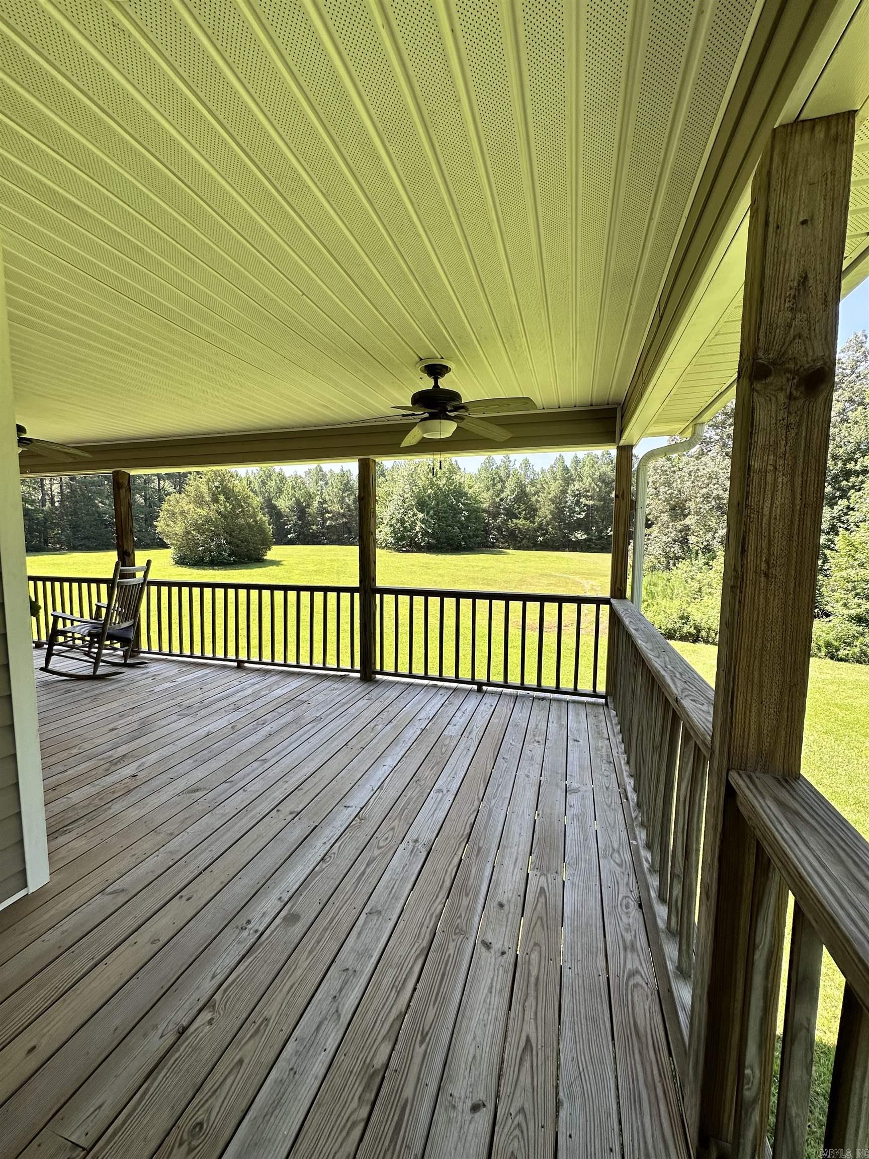 5976 and 5980 Cord Rd  Newark, AR