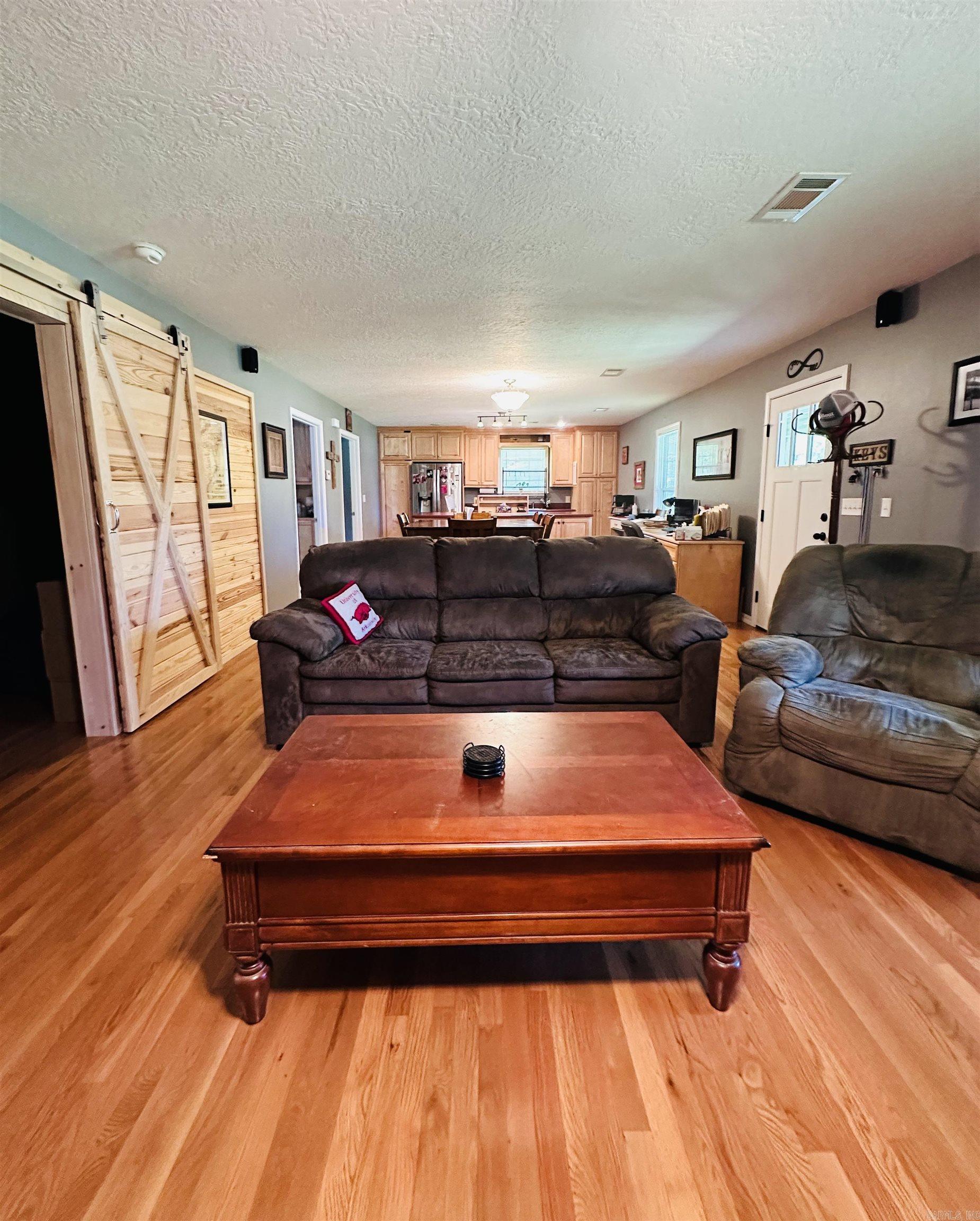 5976 and 5980 Cord Rd  Newark, AR