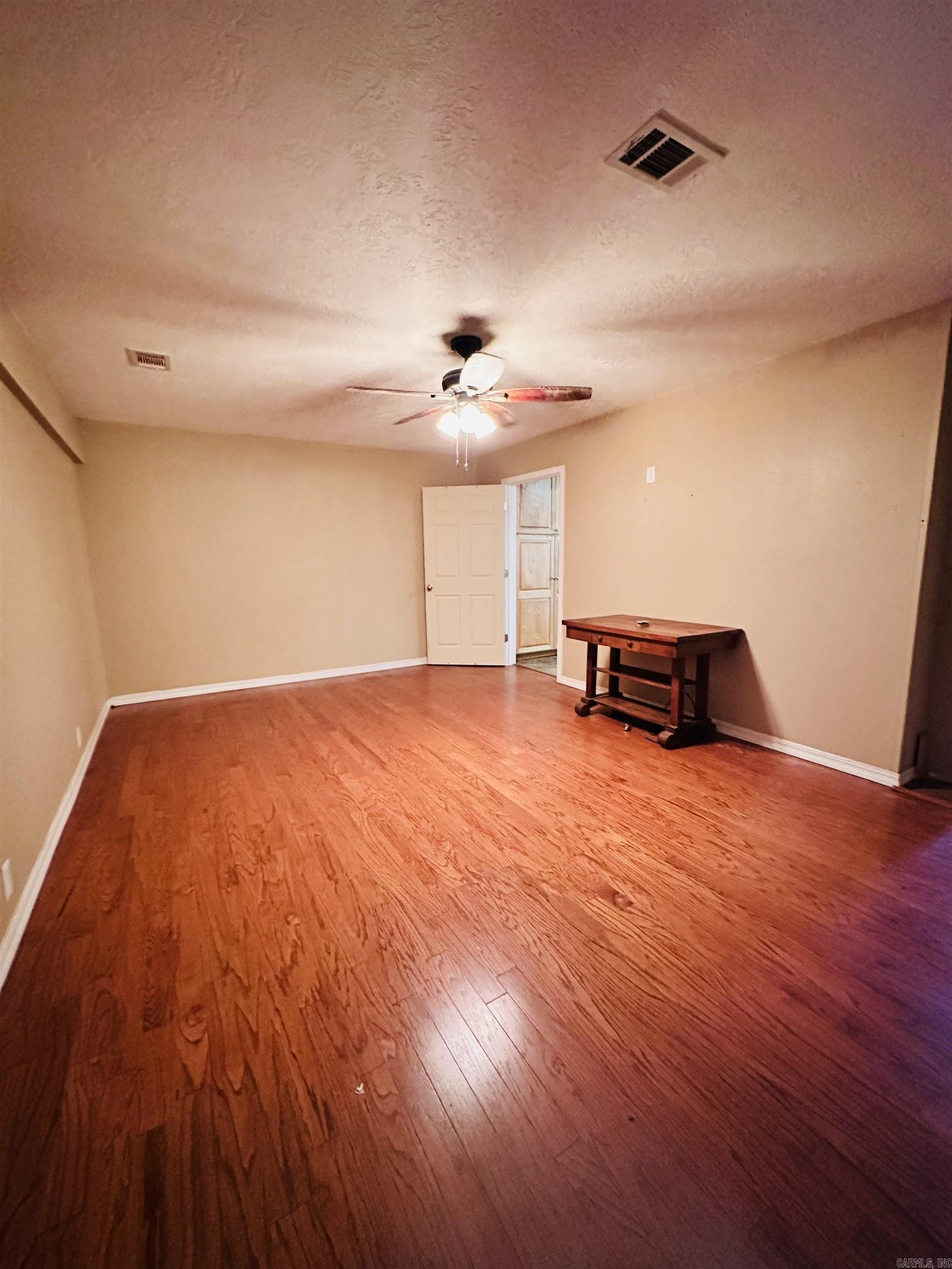 5976 and 5980 Cord Rd  Newark, AR