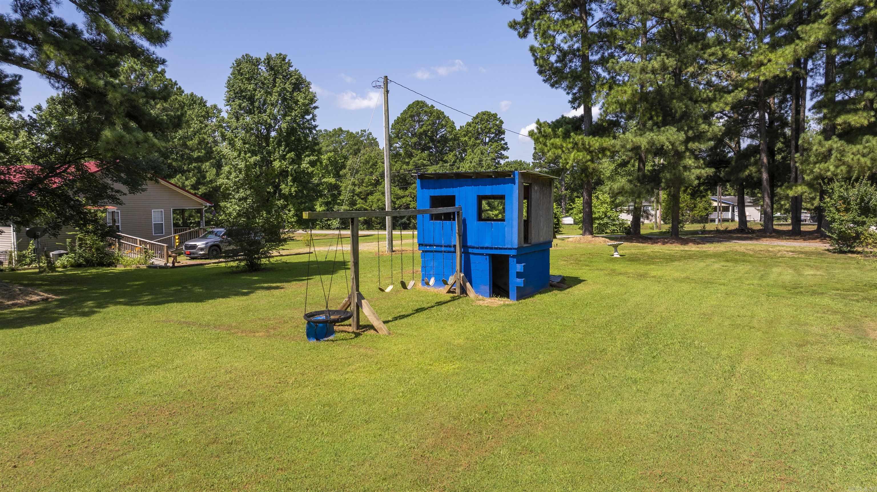 5976 and 5980 Cord Rd  Newark, AR
