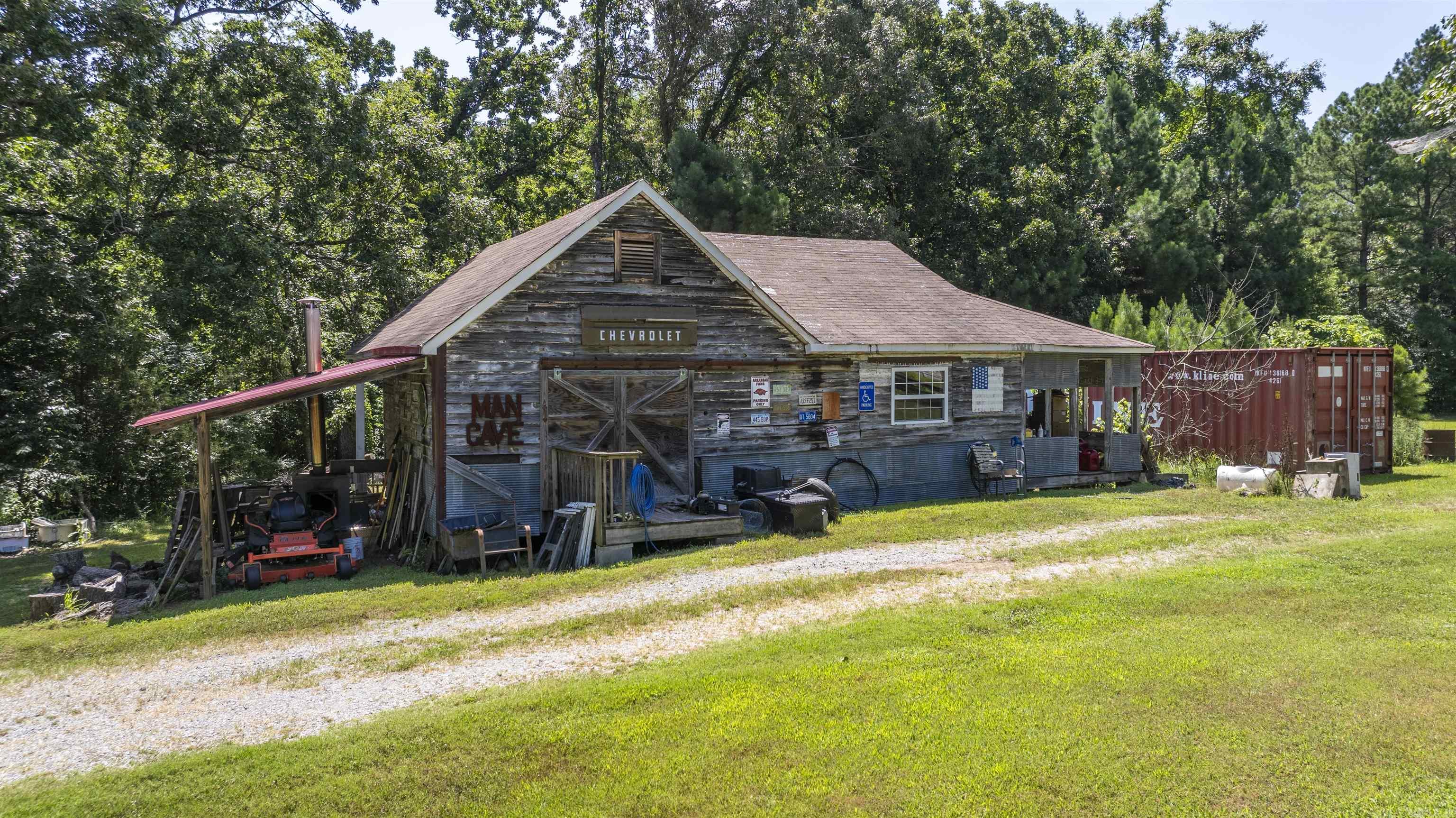 5976 and 5980 Cord Rd  Newark, AR