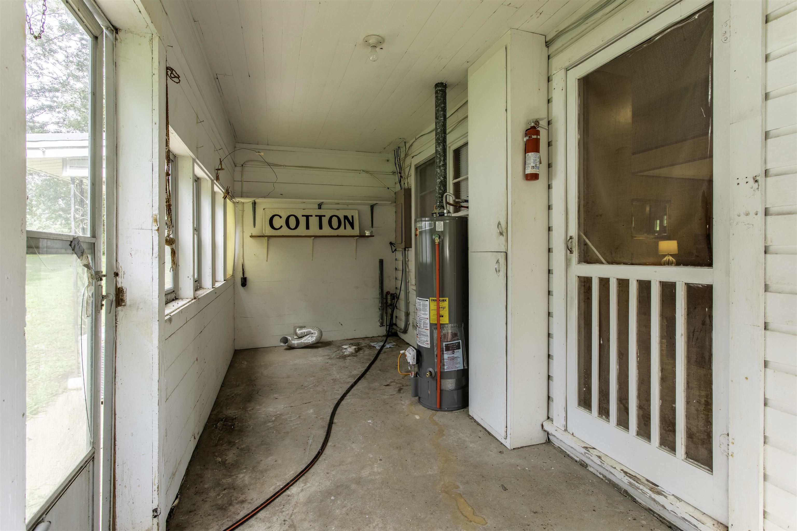 3724 AR 25  Powhatan, AR