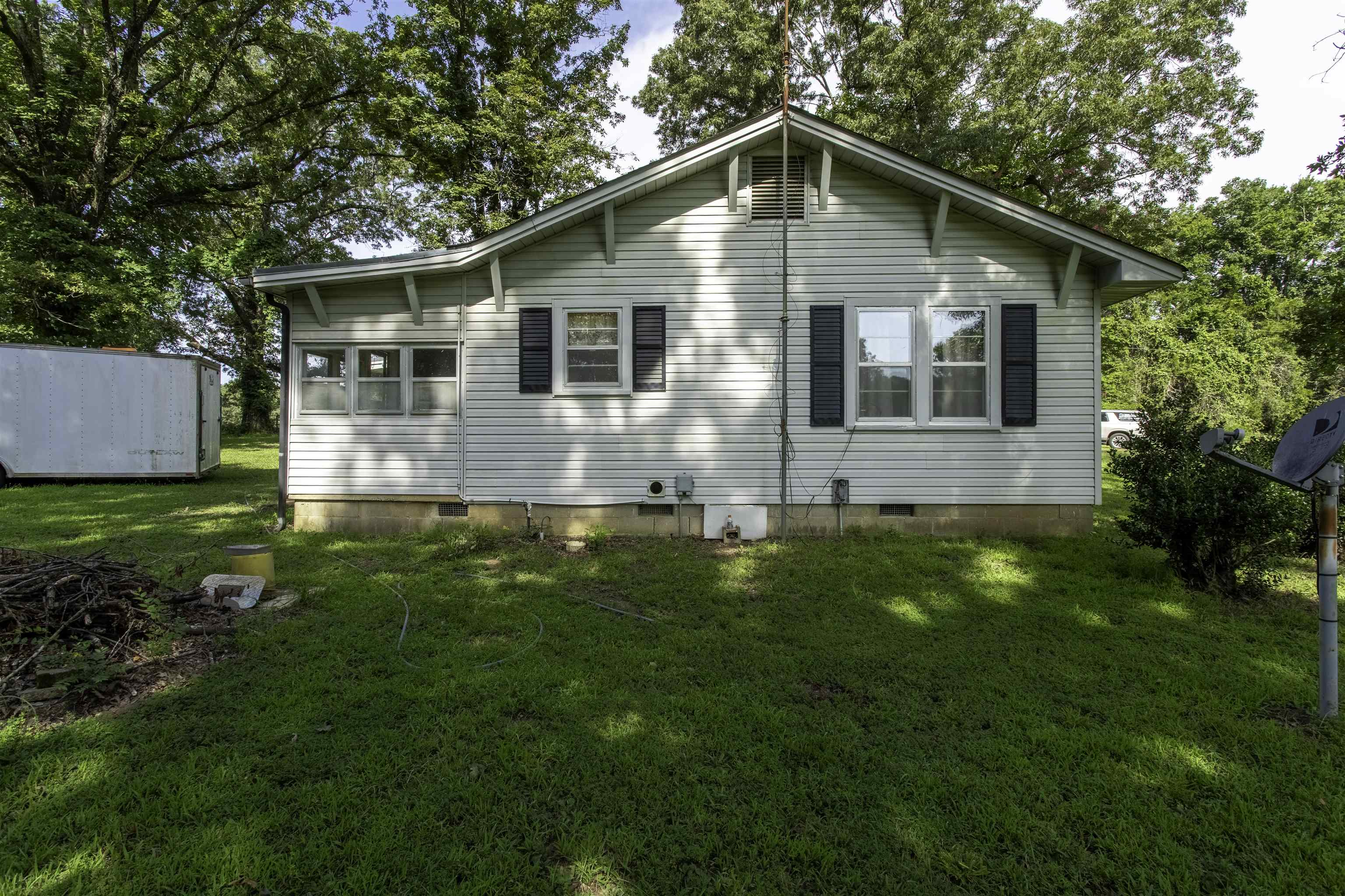 3724 AR 25  Powhatan, AR