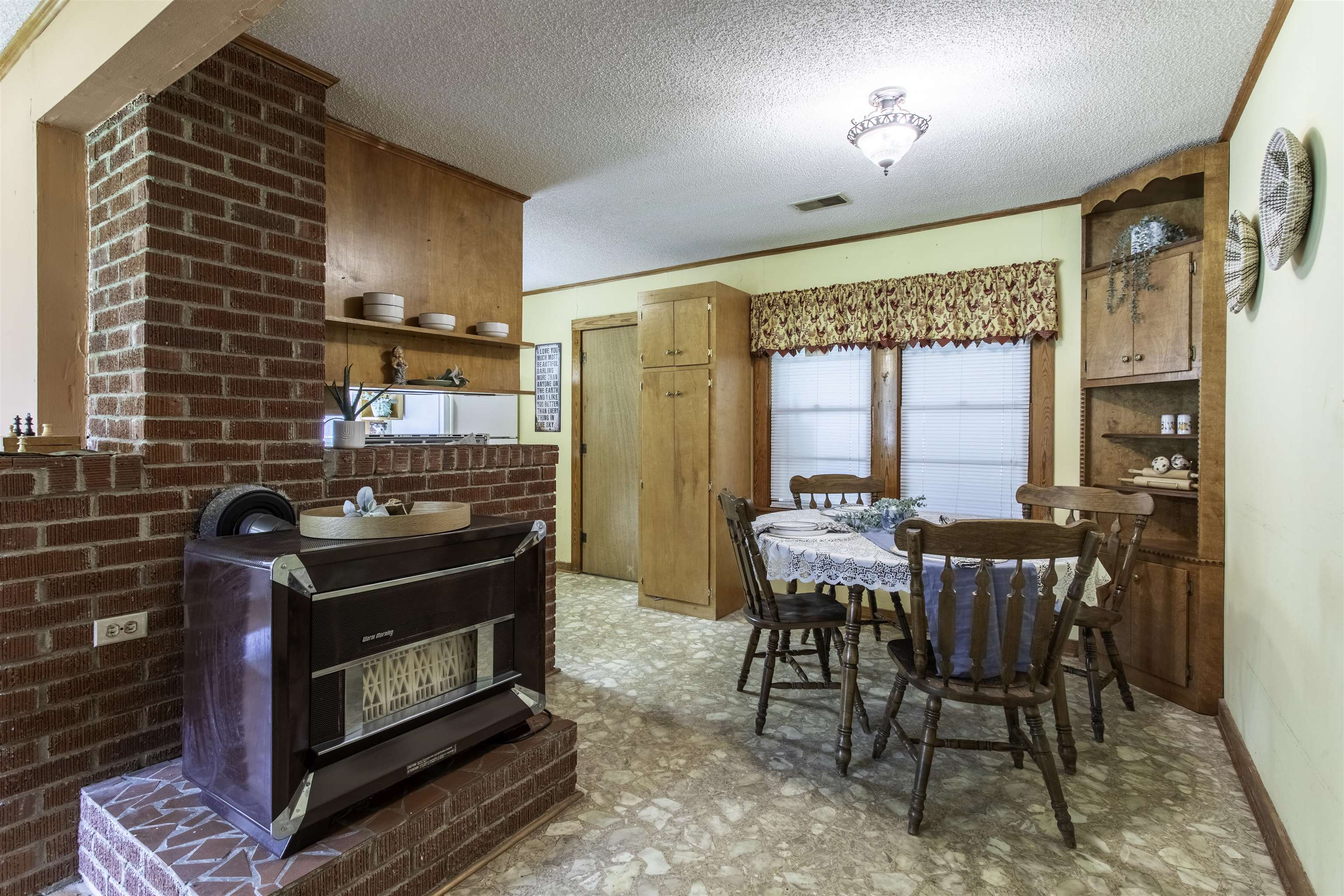 3724 AR 25  Powhatan, AR