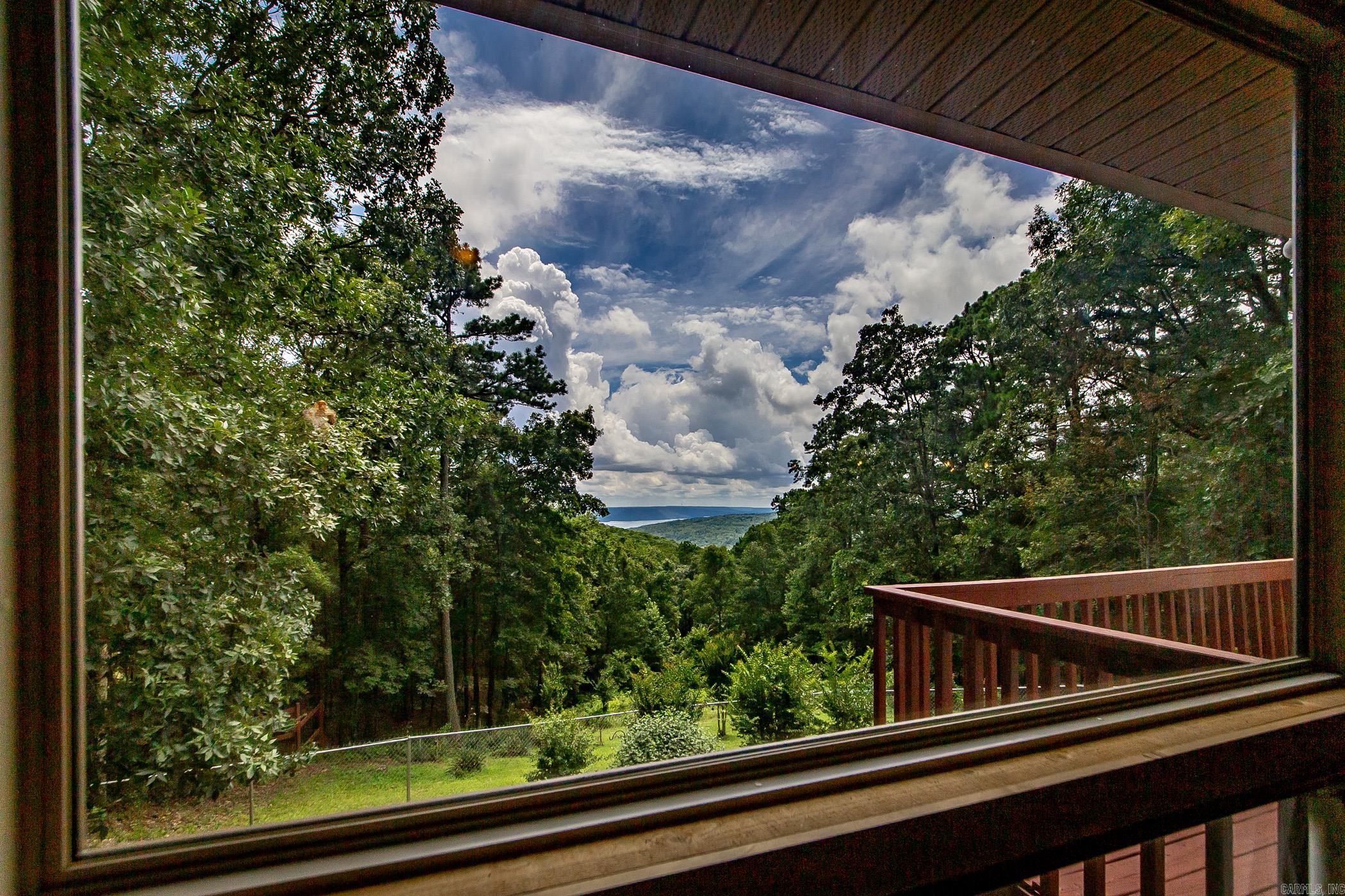 103 Tanglewood  Fairfield Bay, AR