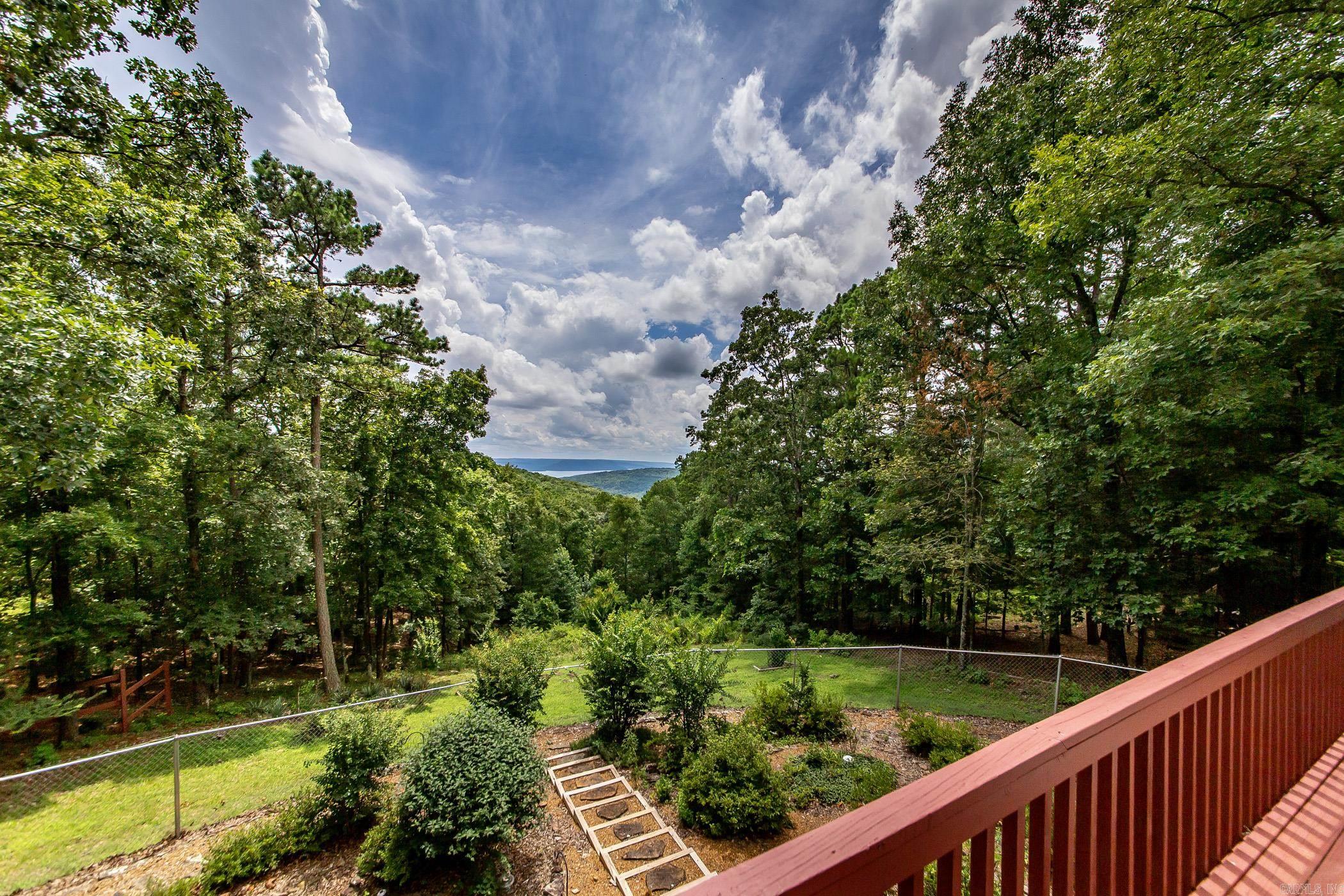 103 Tanglewood  Fairfield Bay, AR