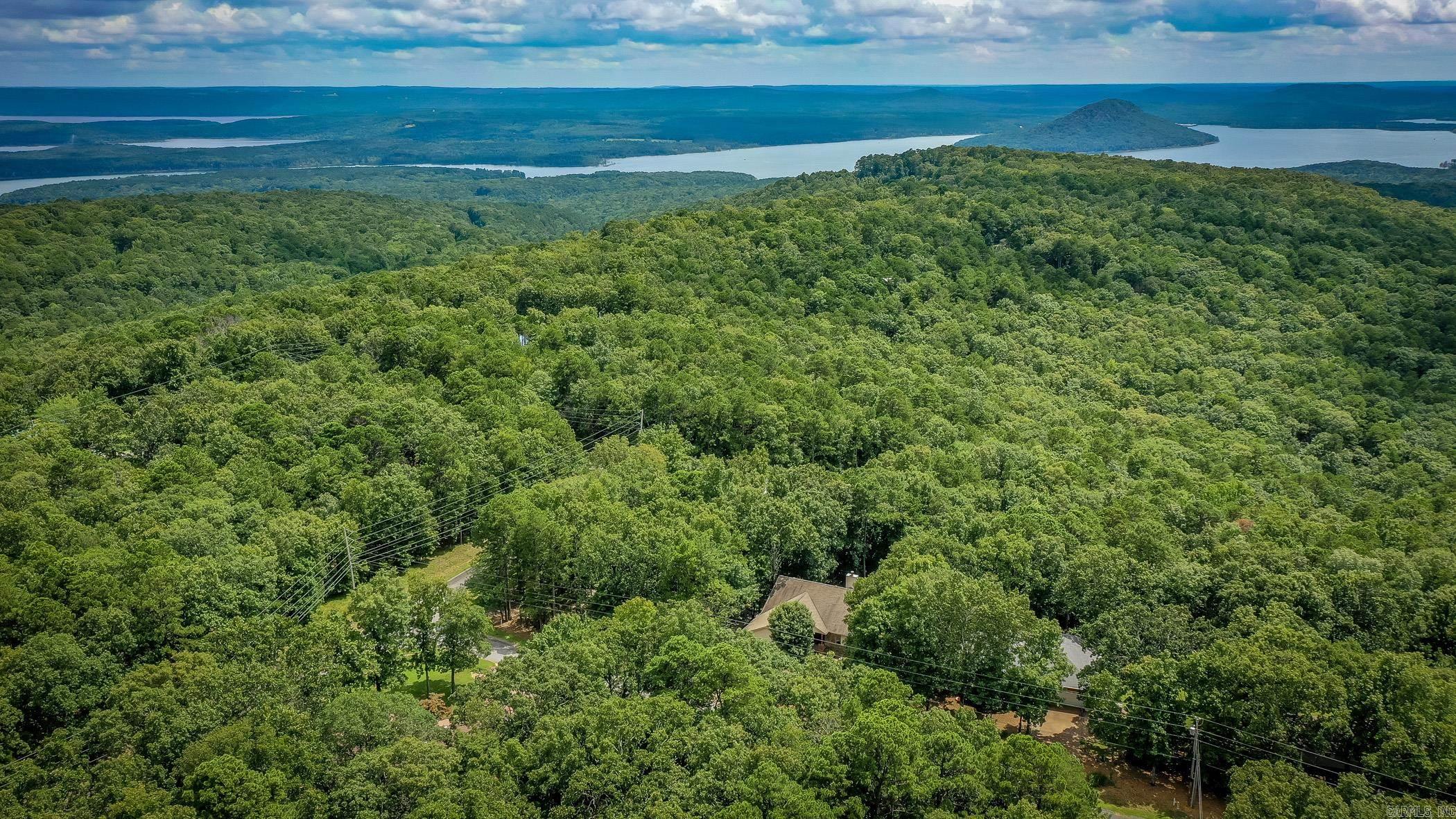 103 Tanglewood  Fairfield Bay, AR