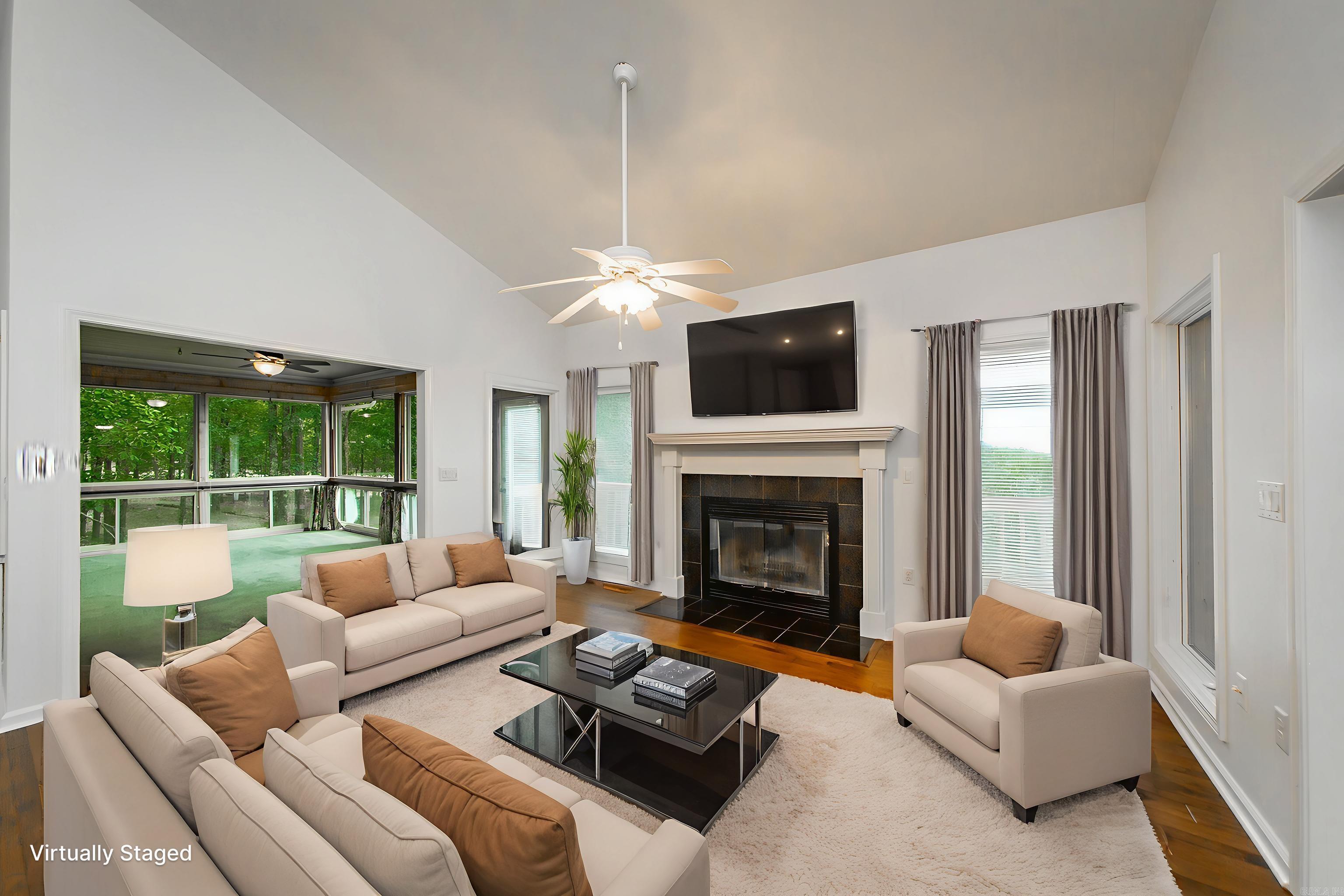 103 Tanglewood  Fairfield Bay, AR