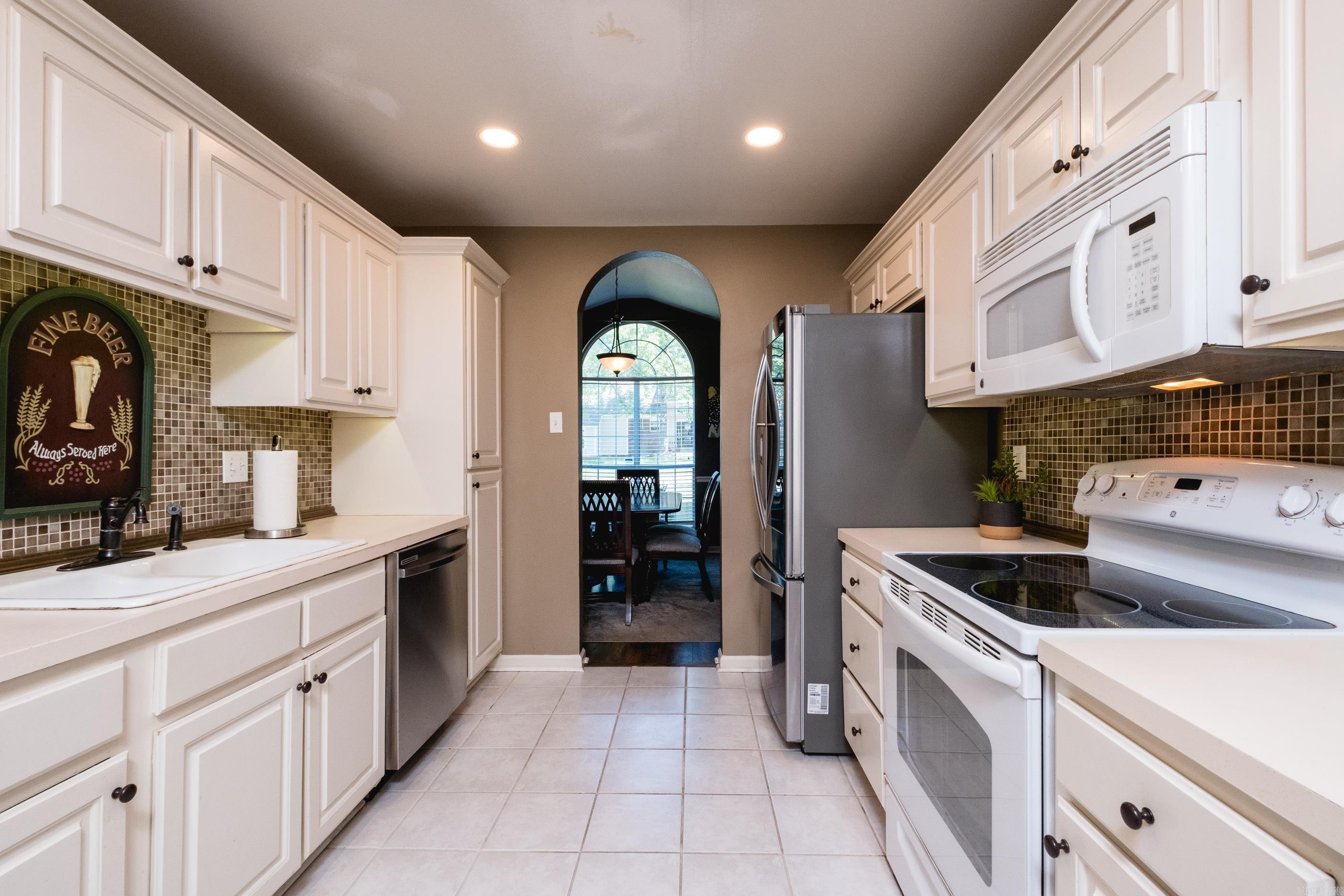 129 Diamond Pointe  Maumelle, AR