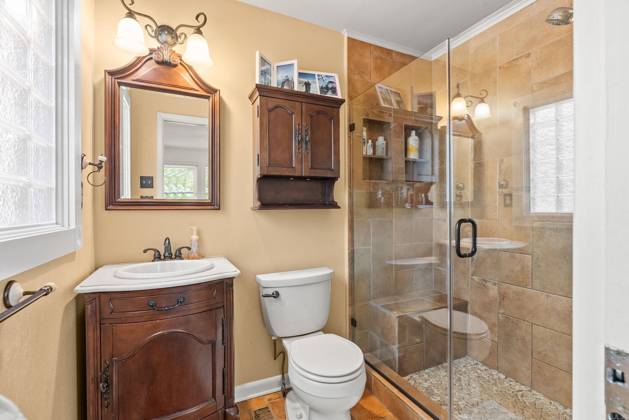 2908 Crouchwood  Little Rock, AR