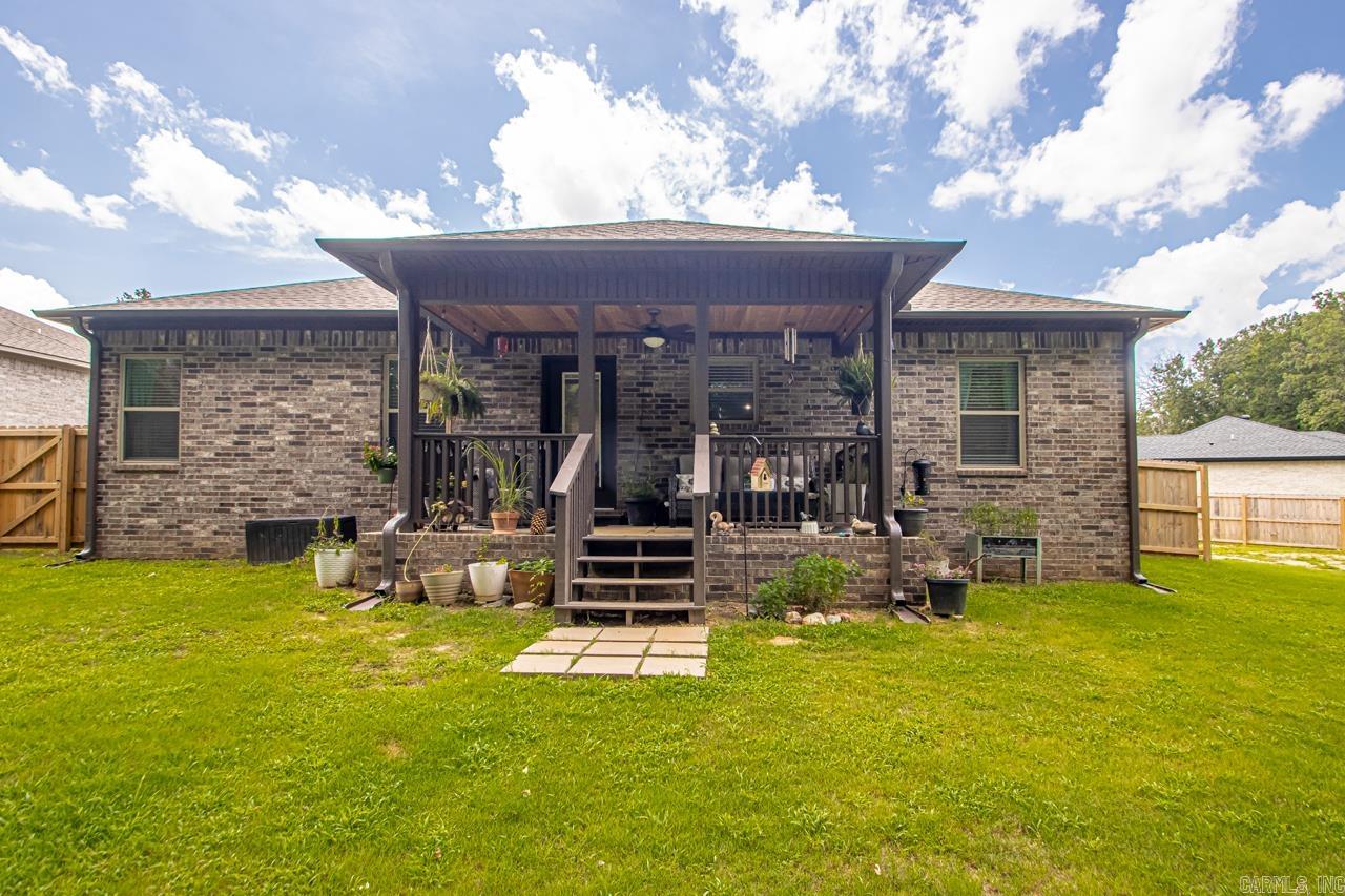44 Birchwood Dr  Ward, AR