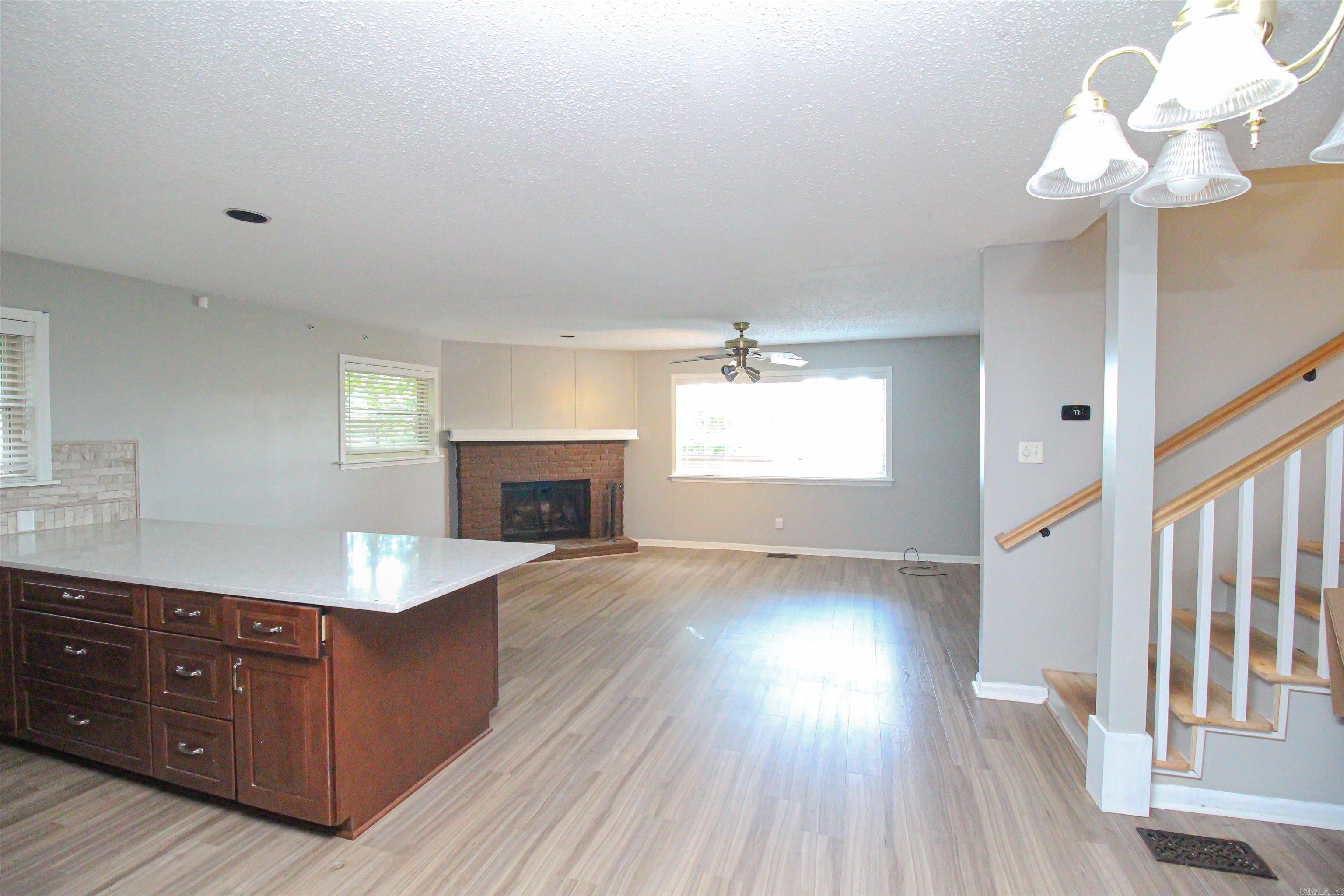 8304 Red Oak  Little Rock, AR