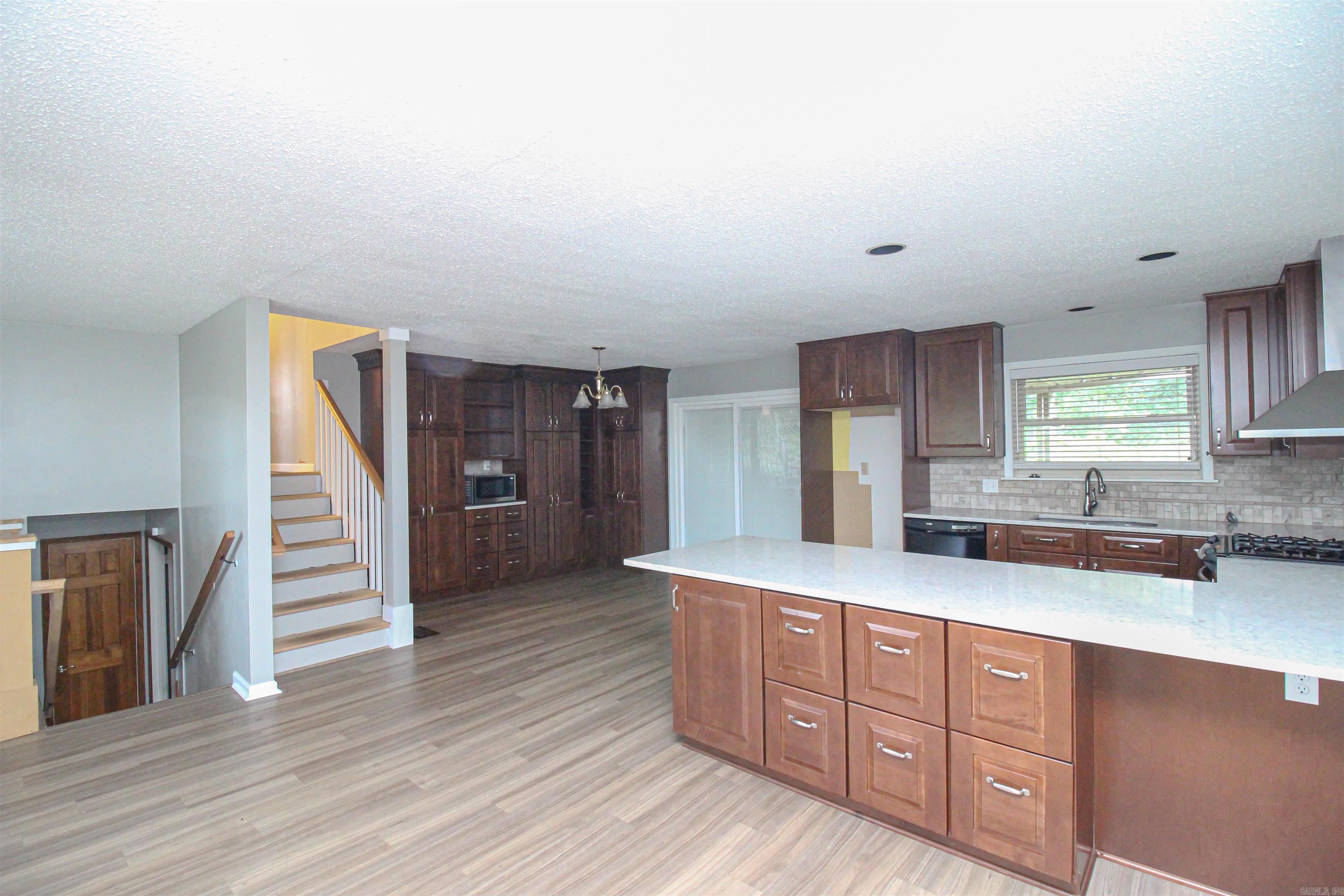 8304 Red Oak  Little Rock, AR