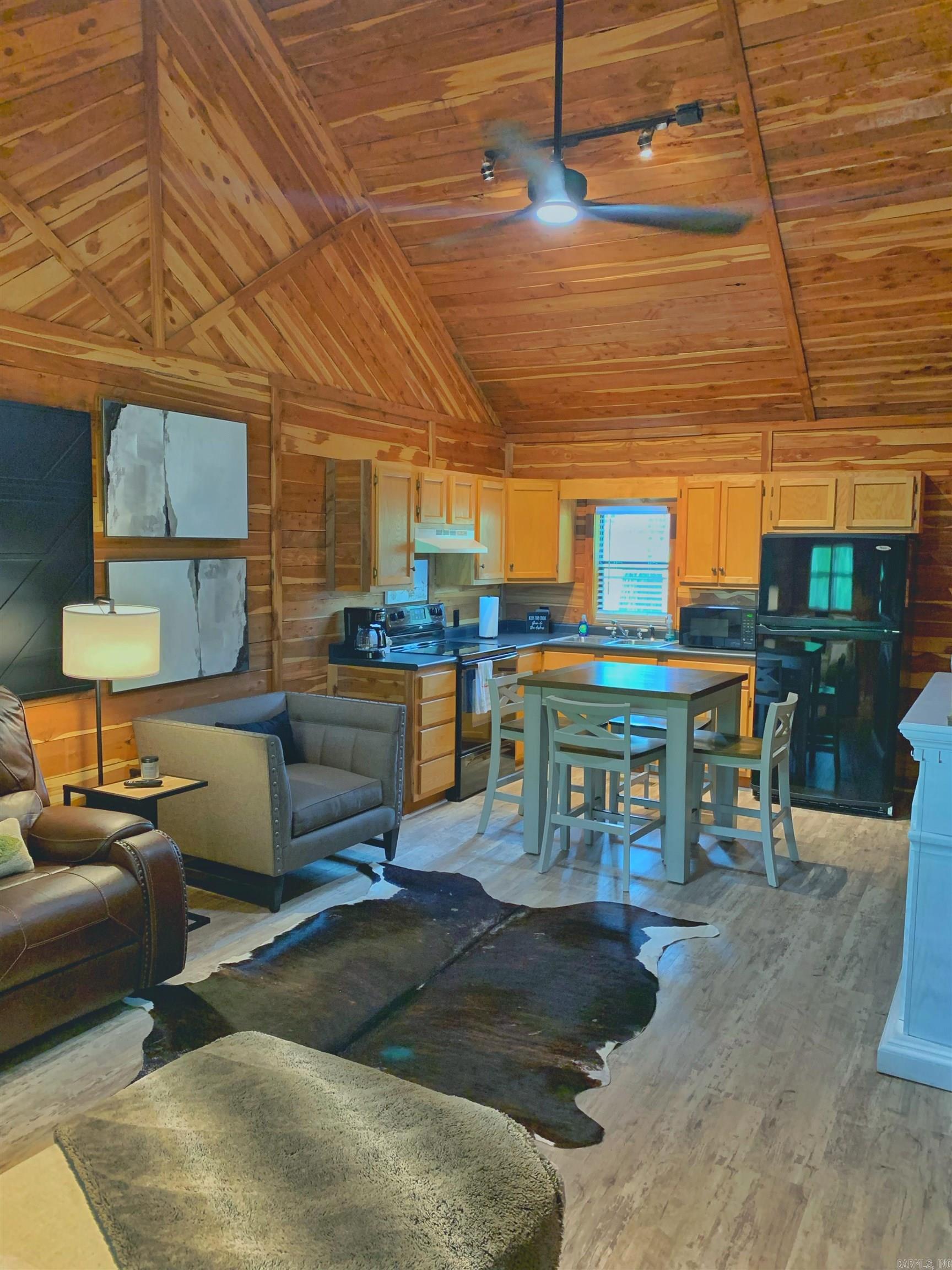 150 Shady Oak Trail  Hot Springs, AR
