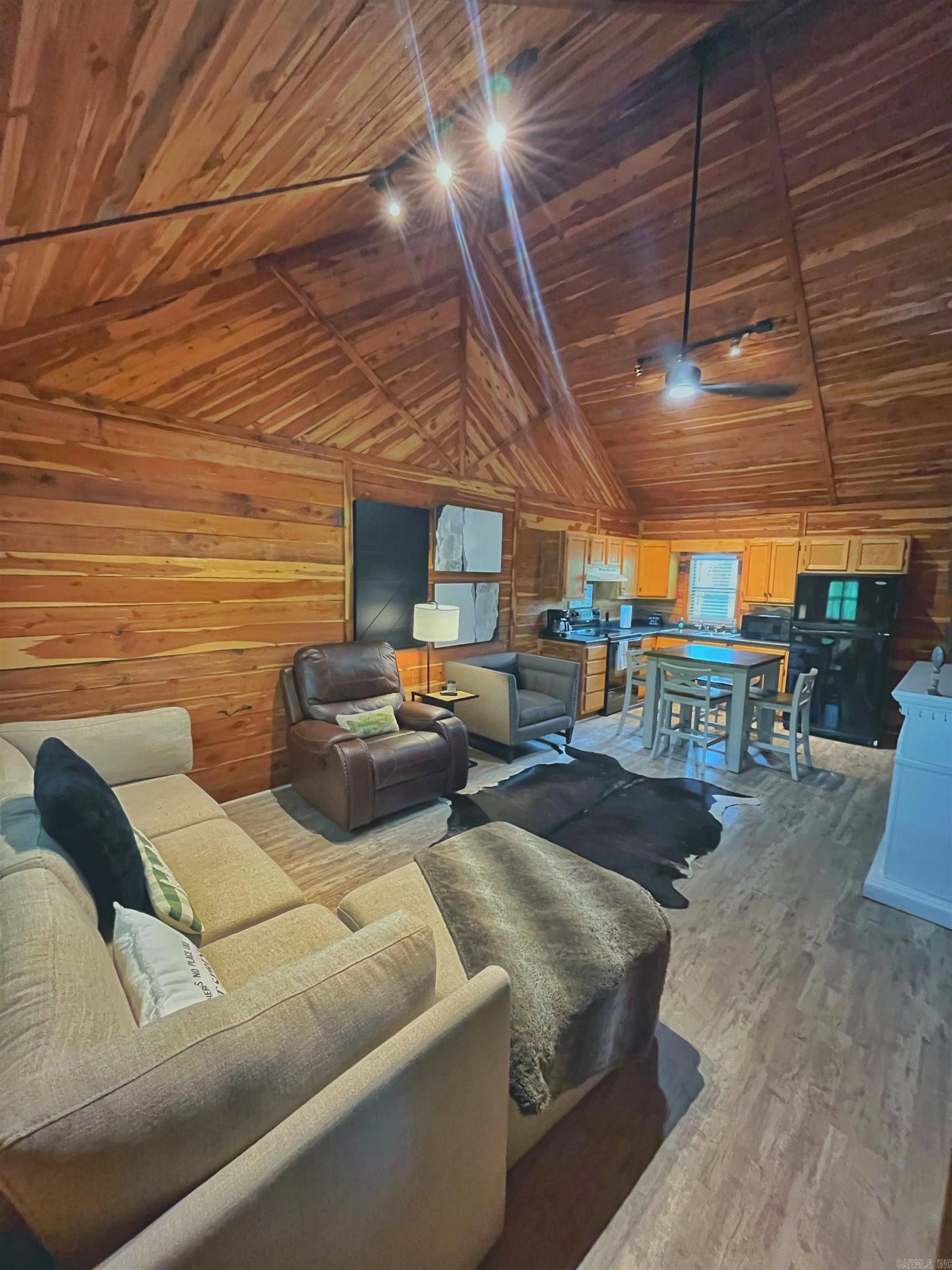 150 Shady Oak Trail  Hot Springs, AR