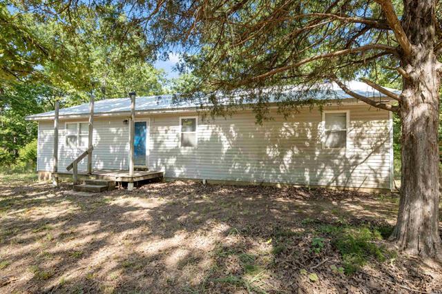 696  Browns Creek  Ravenden, AR