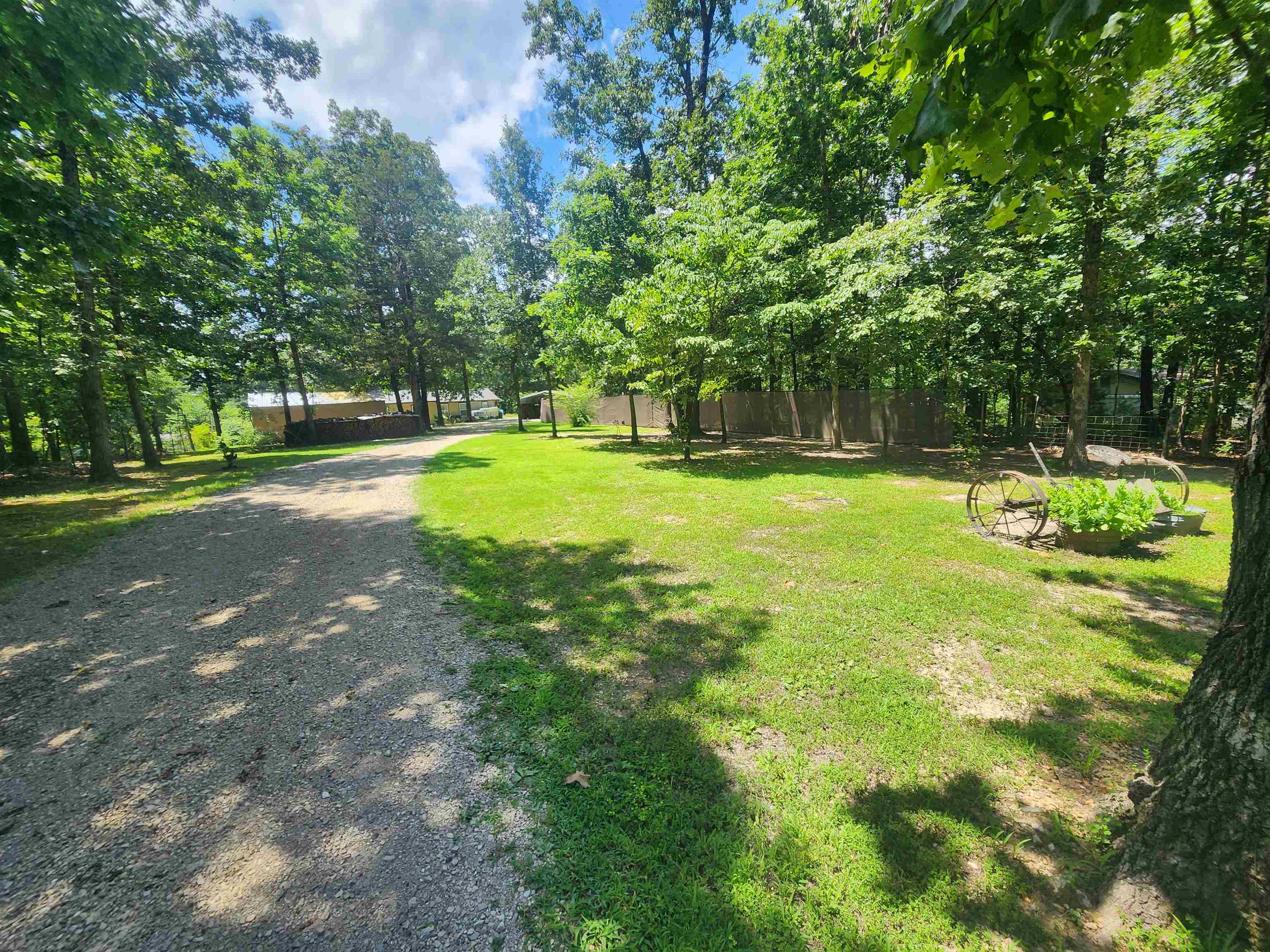 90 Wildwood  Highland, AR