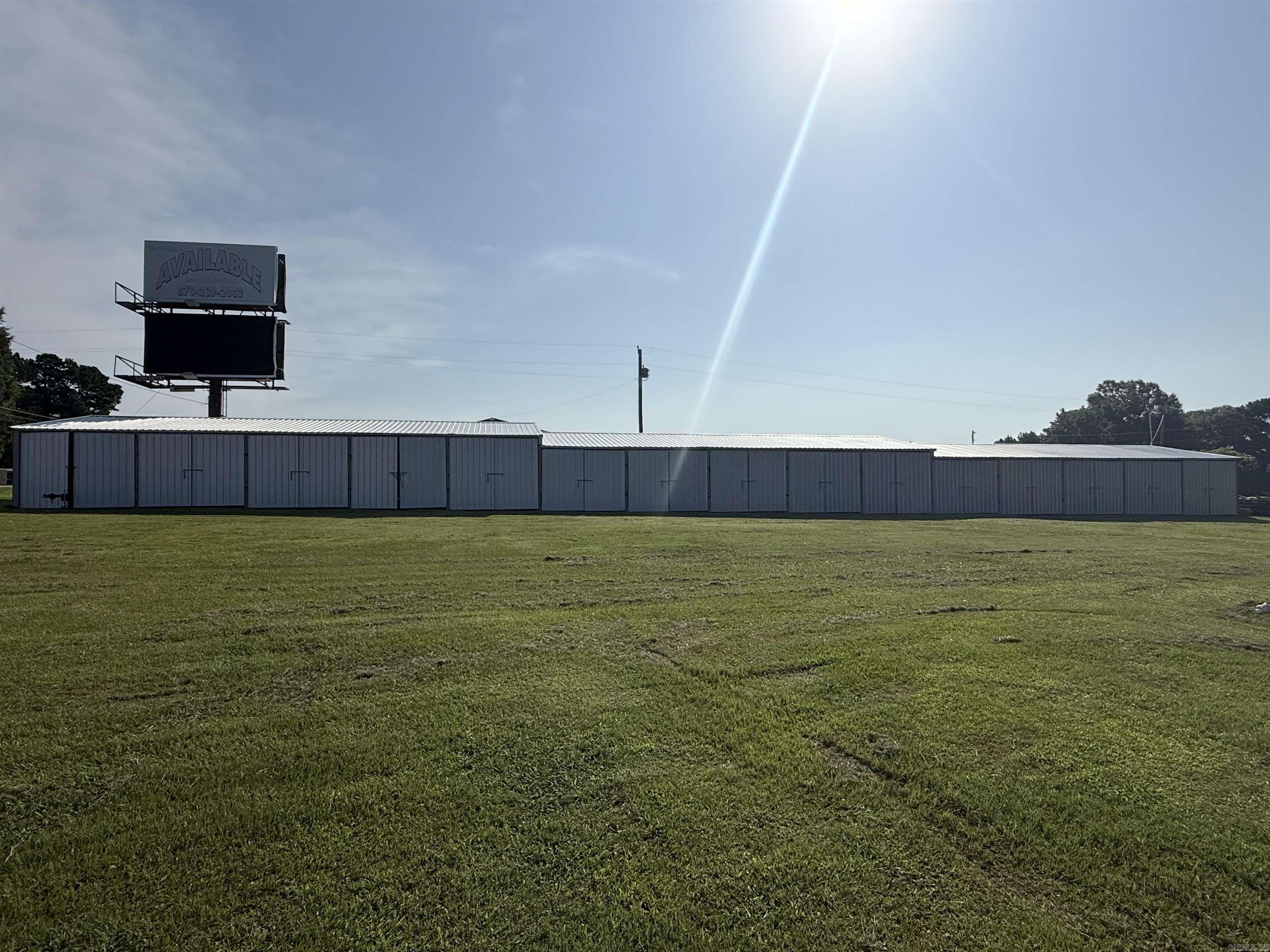 7540 Edgemont  Greers Ferry, AR