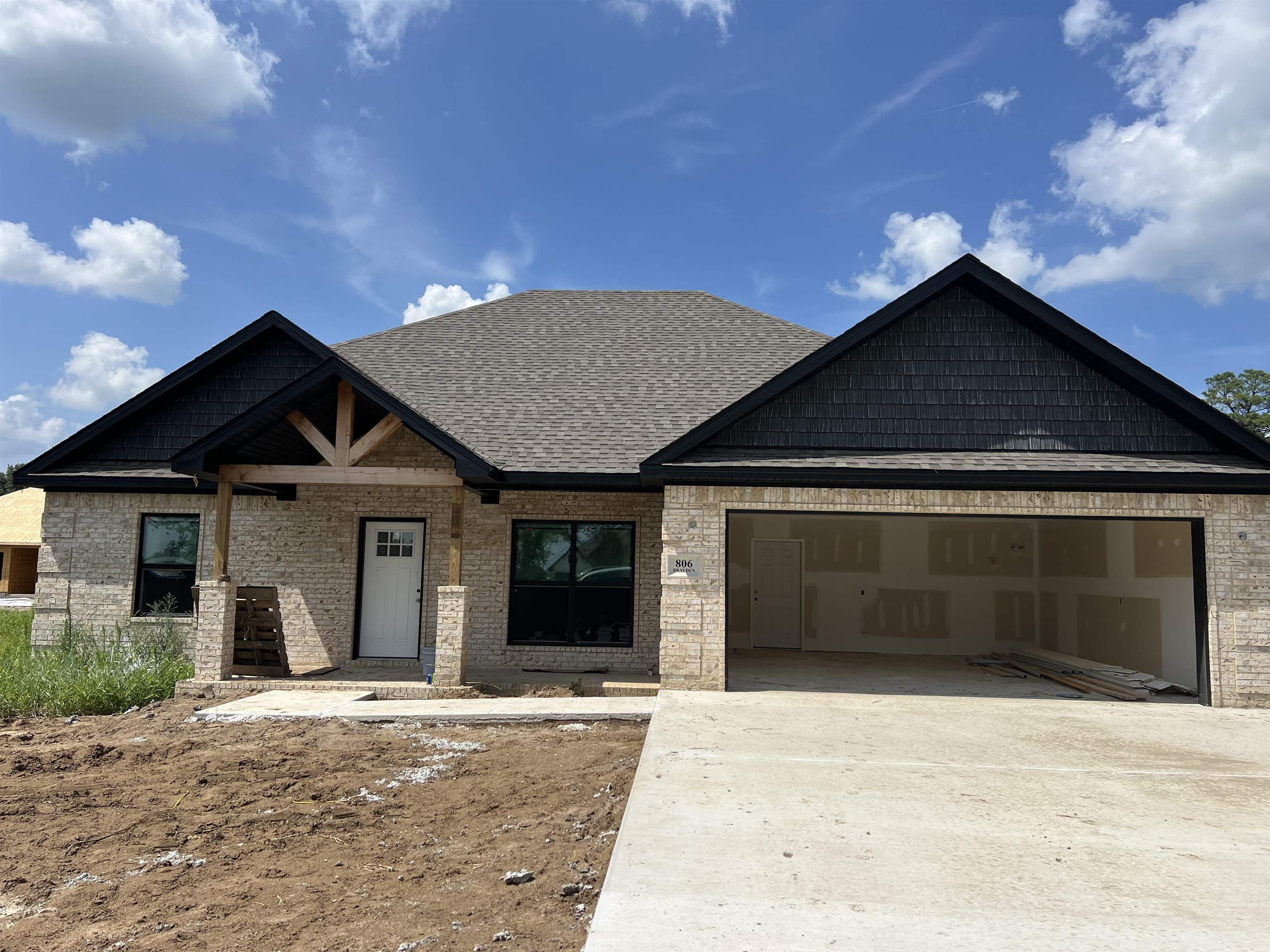806 Brayden  Manila, AR