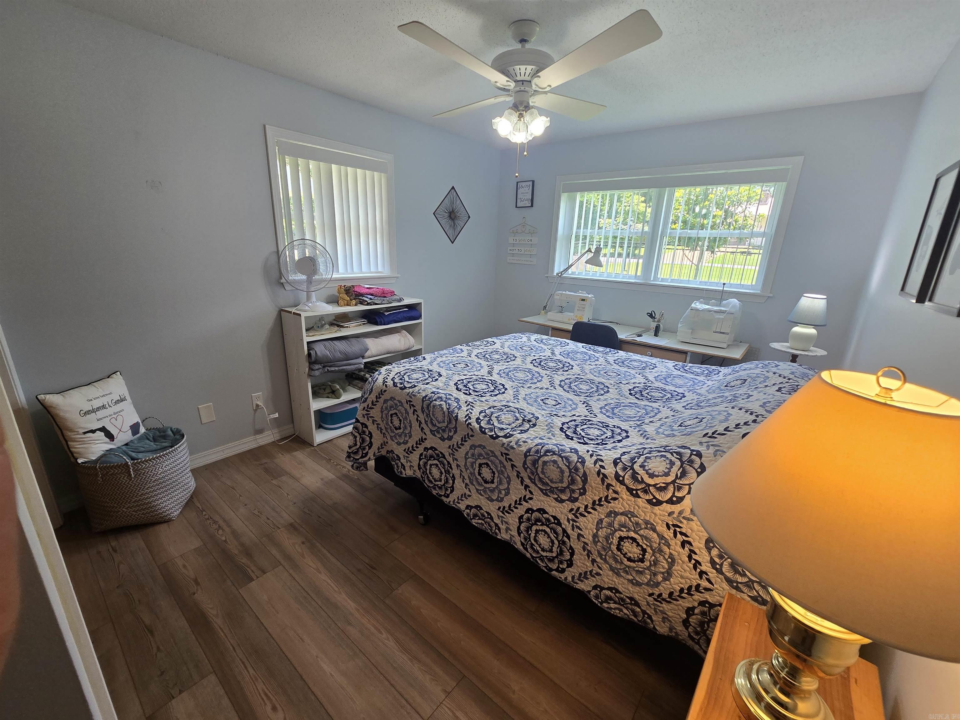 300 Victoria  Horseshoe Bend, AR