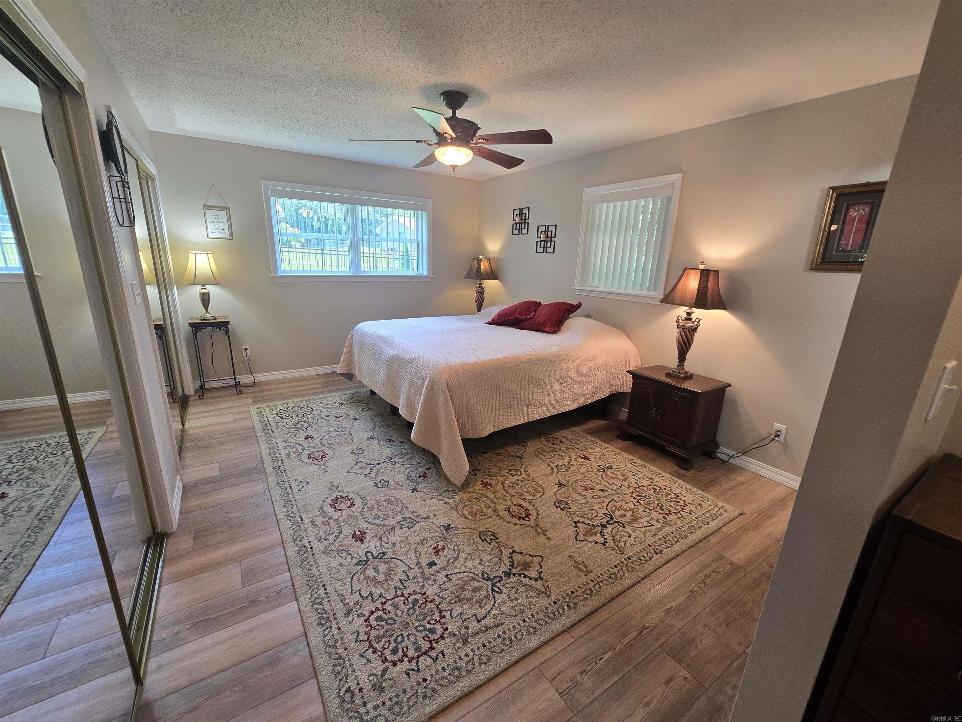 300 Victoria  Horseshoe Bend, AR