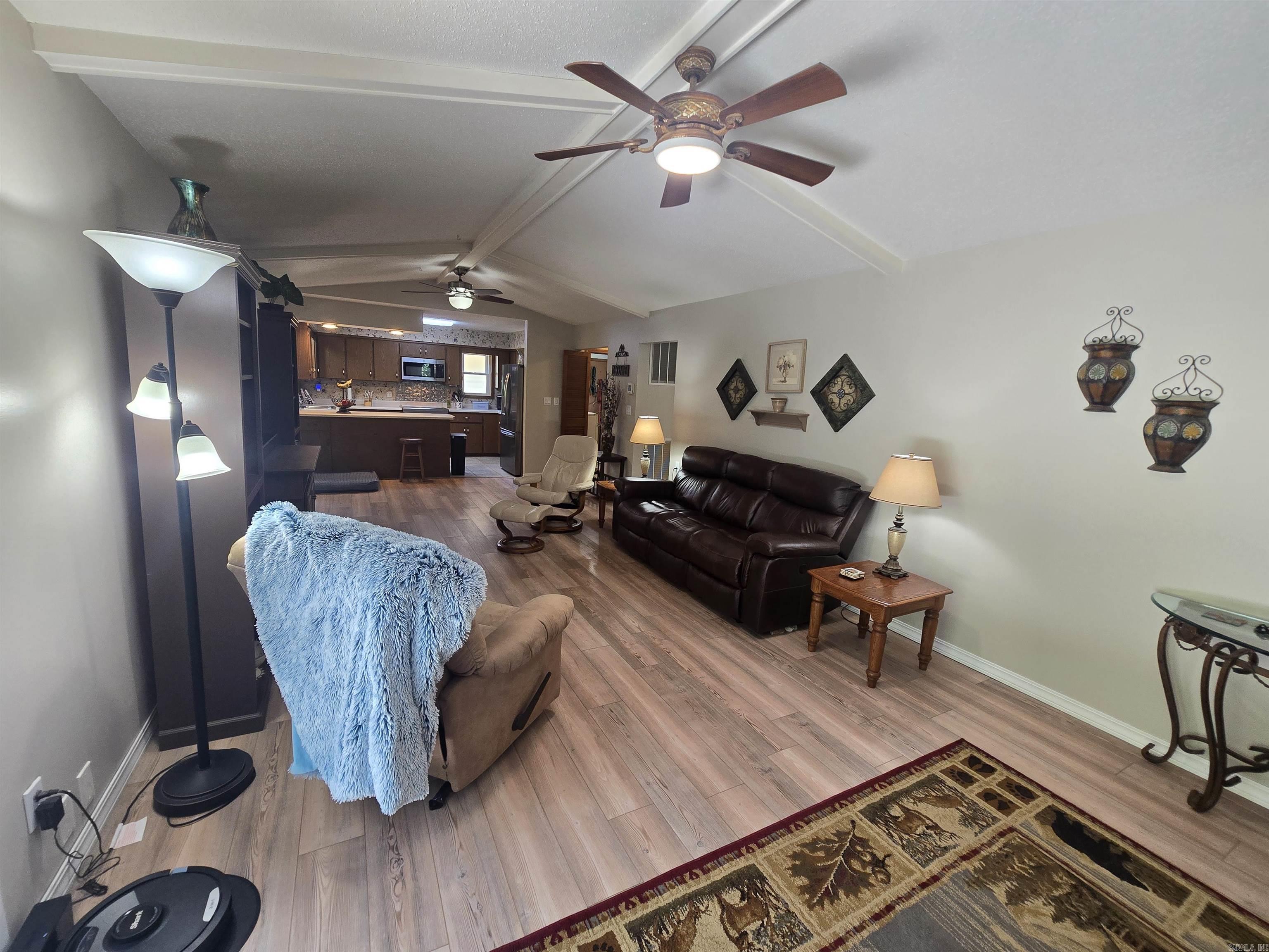 300 Victoria  Horseshoe Bend, AR
