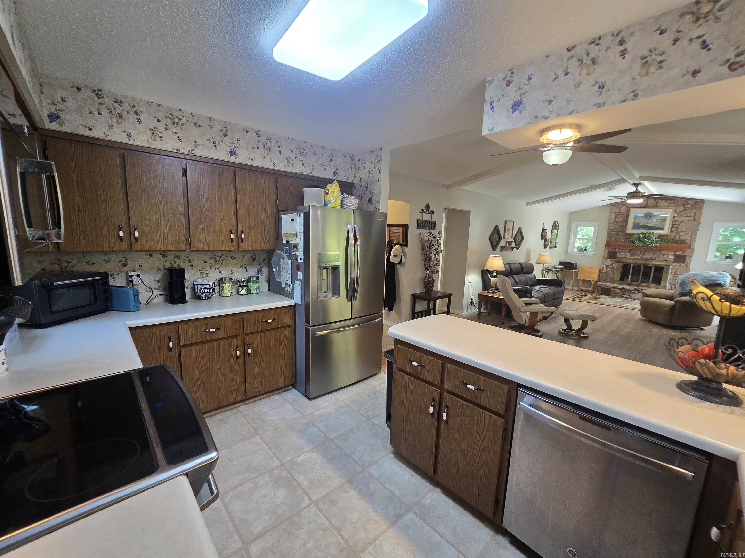 300 Victoria  Horseshoe Bend, AR