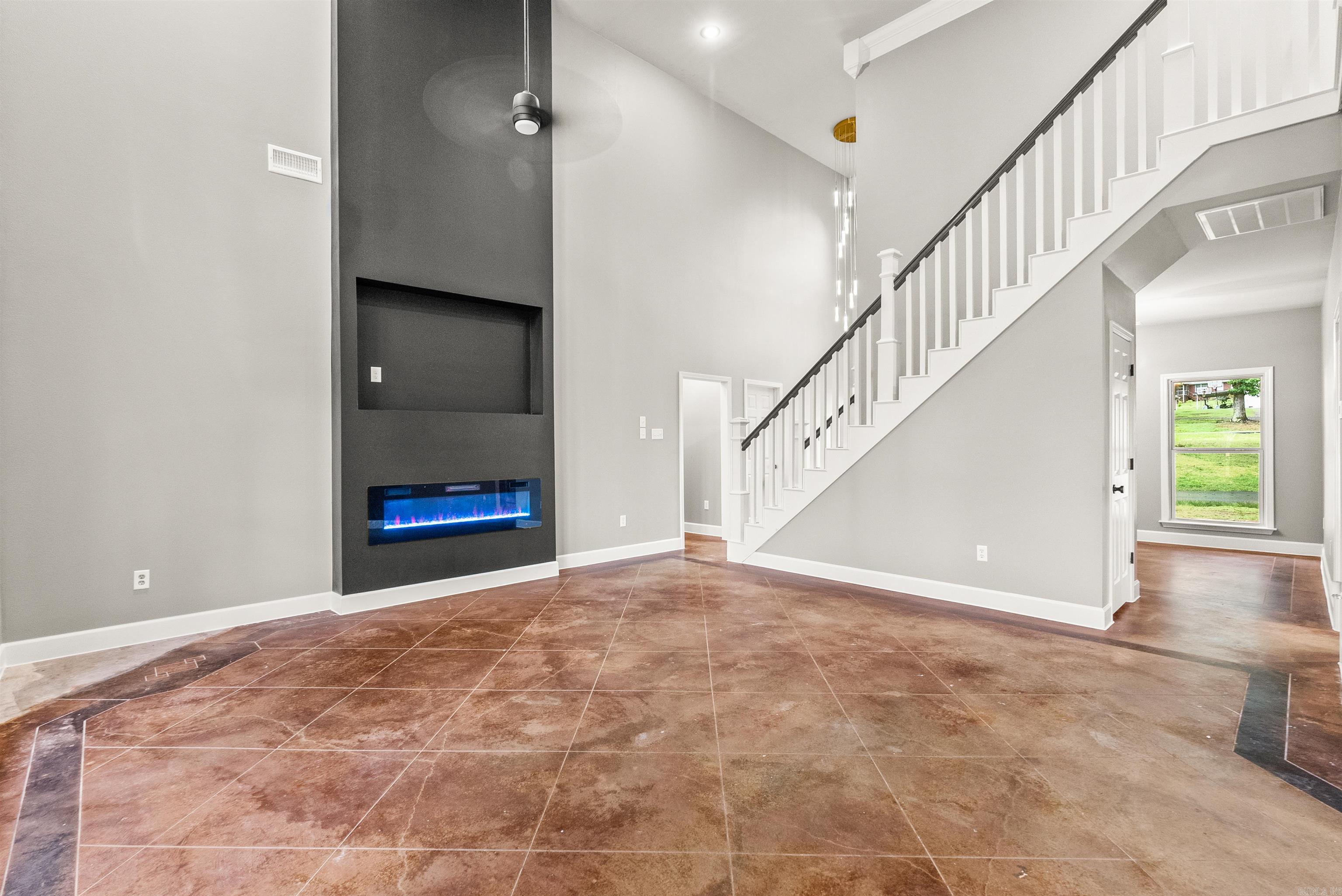 16 Summer Hill Dr  Greenbrier, AR