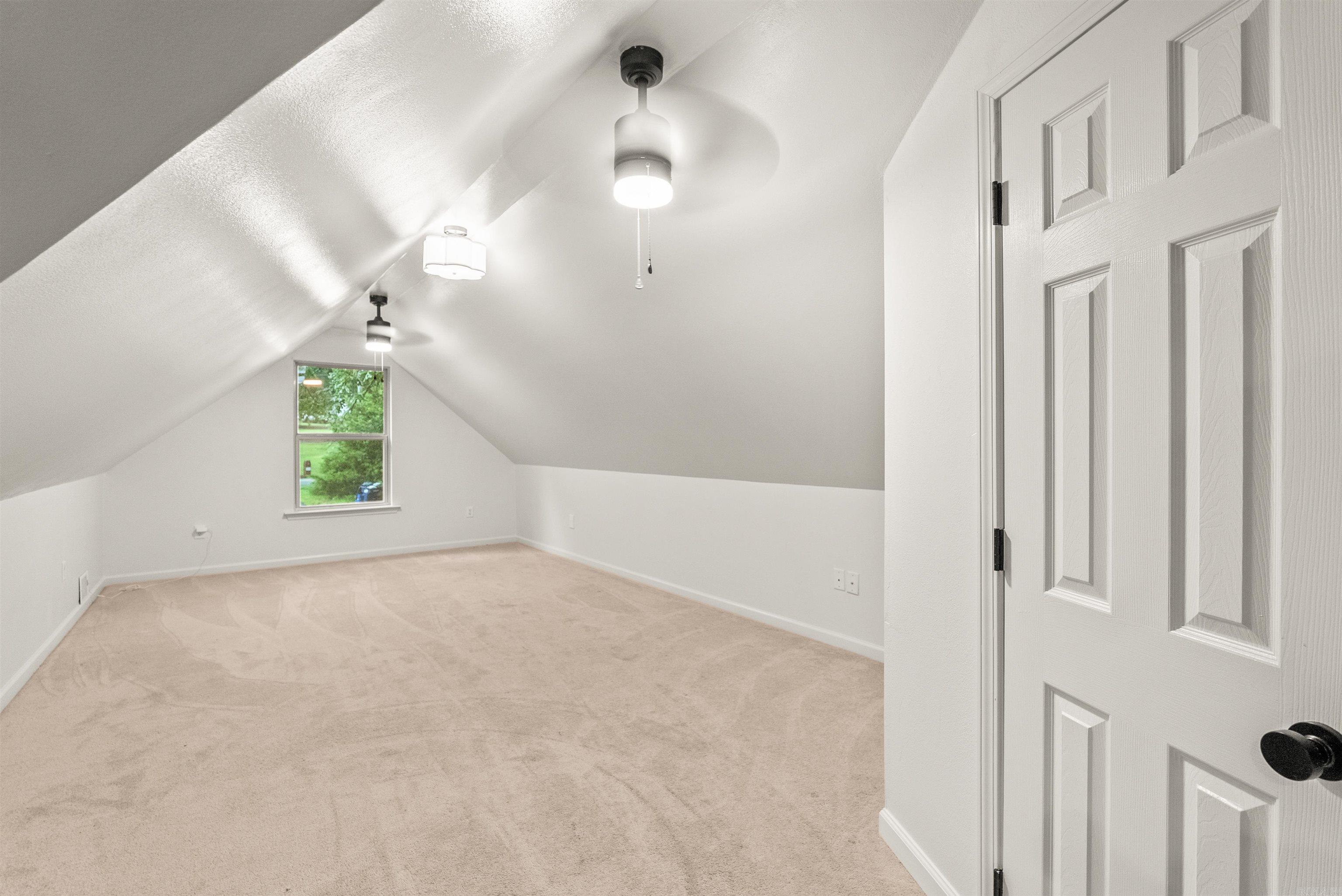 16 Summer Hill Dr  Greenbrier, AR