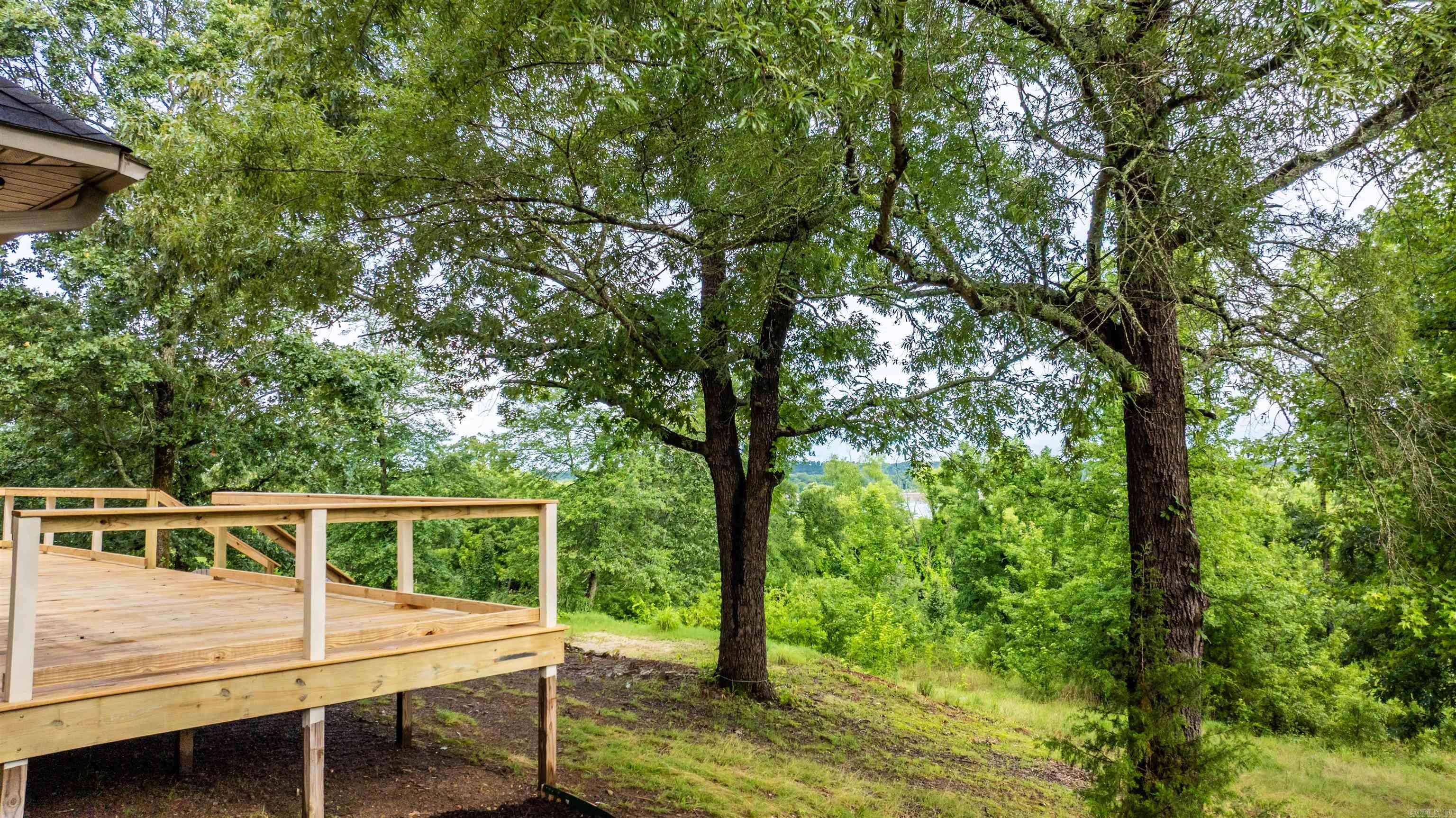 16 Summer Hill Dr  Greenbrier, AR