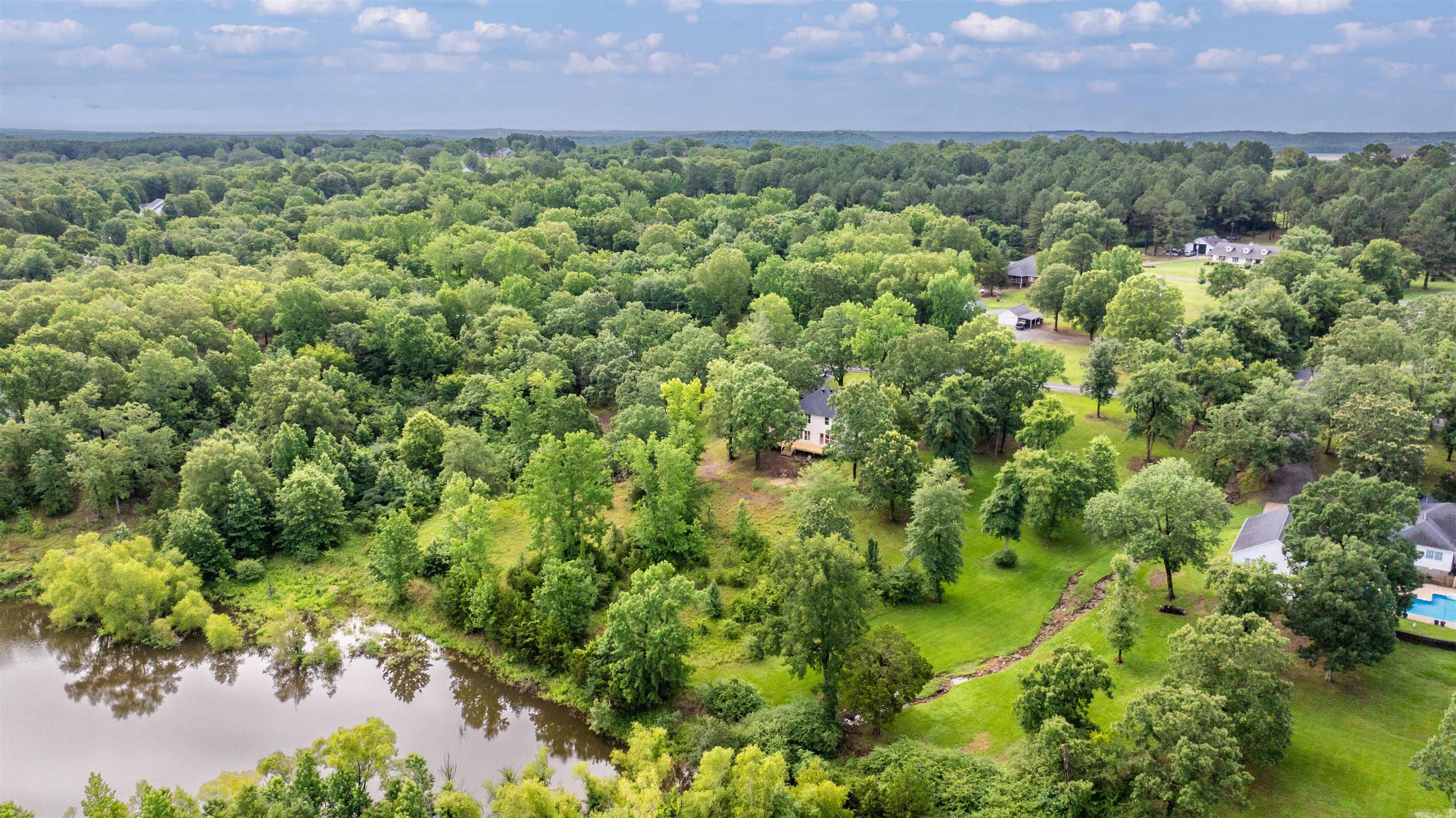 16 Summer Hill Dr  Greenbrier, AR