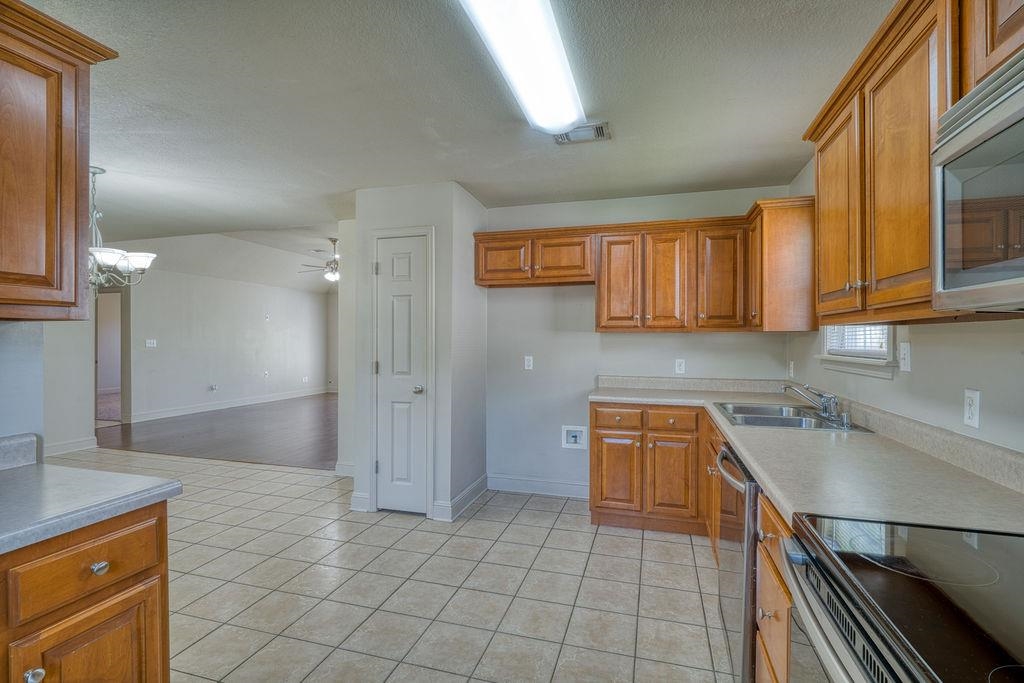 1312 Hemingway  Jonesboro, AR