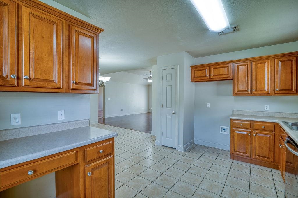 1312 Hemingway  Jonesboro, AR