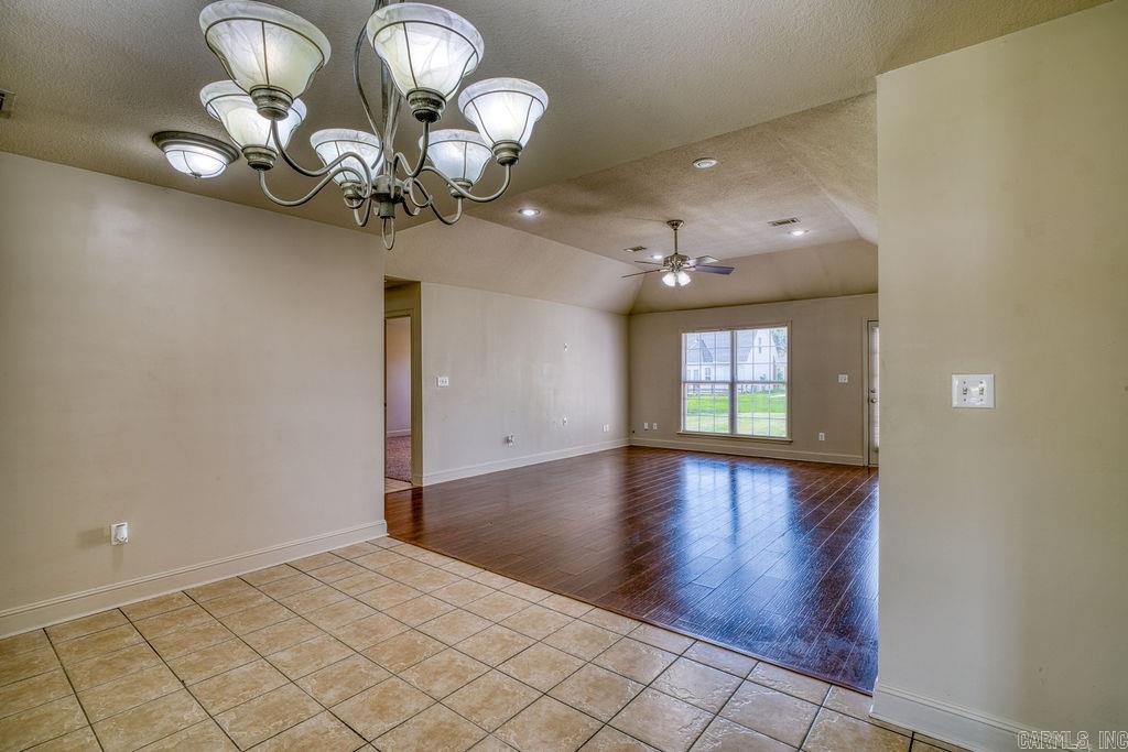 1312 Hemingway Jonesboro, AR 72405