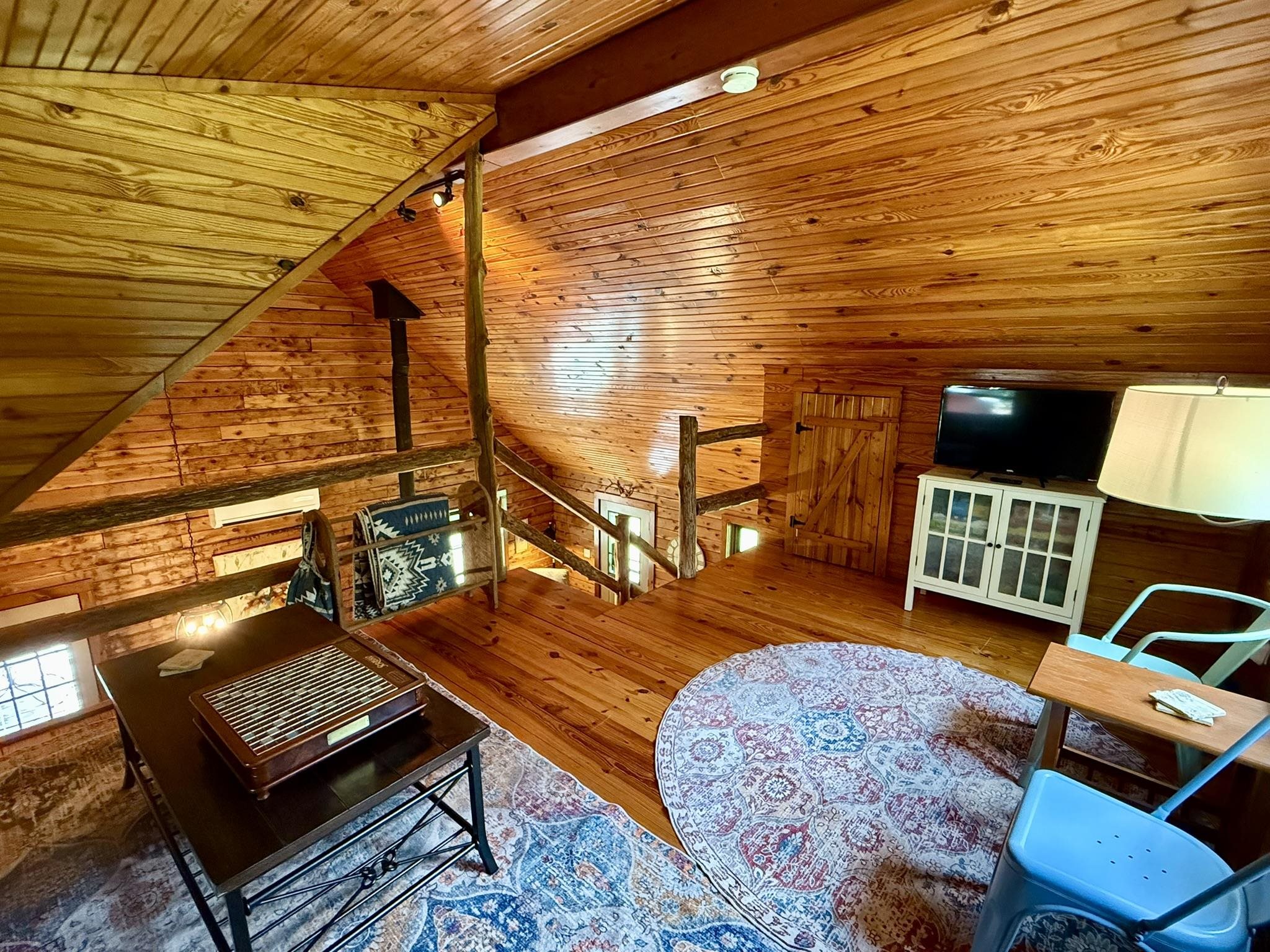 2061 McKnight Road  Guion, AR
