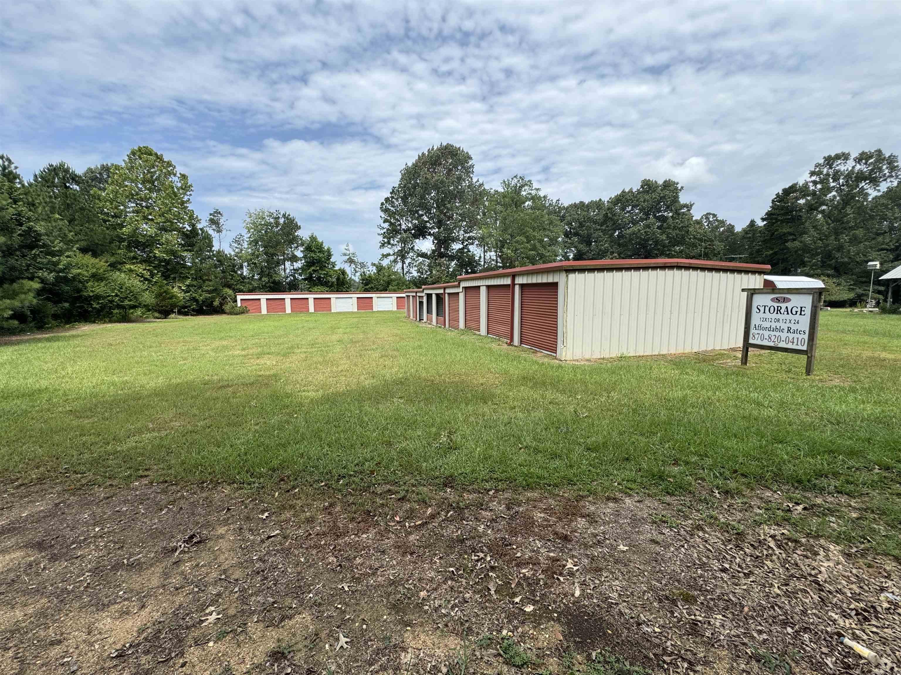 1008 Bradley 8 Rd  Warren, AR