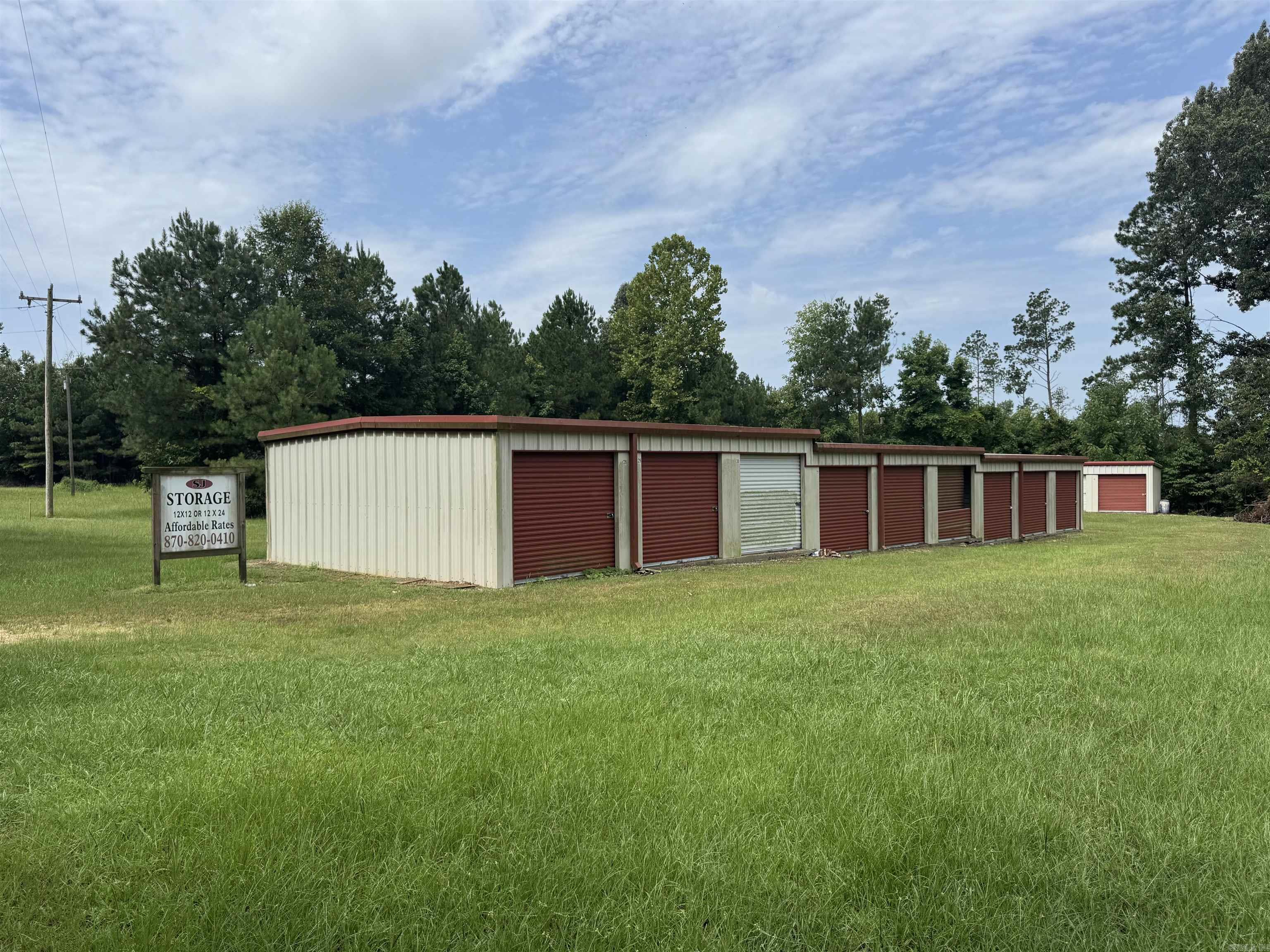 1008 Bradley 8 Rd  Warren, AR