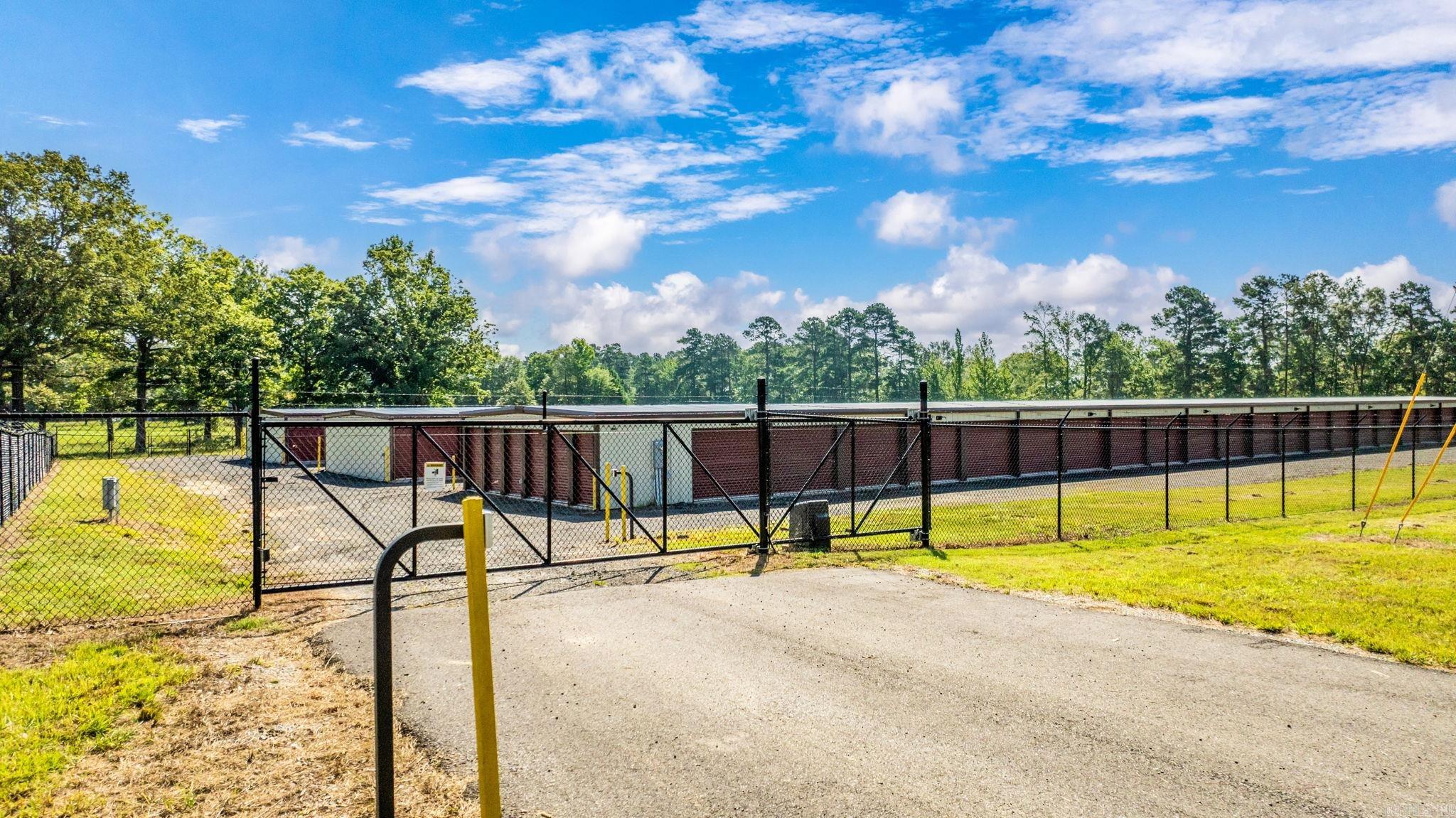 22288 N Kaufman  Hensley, AR