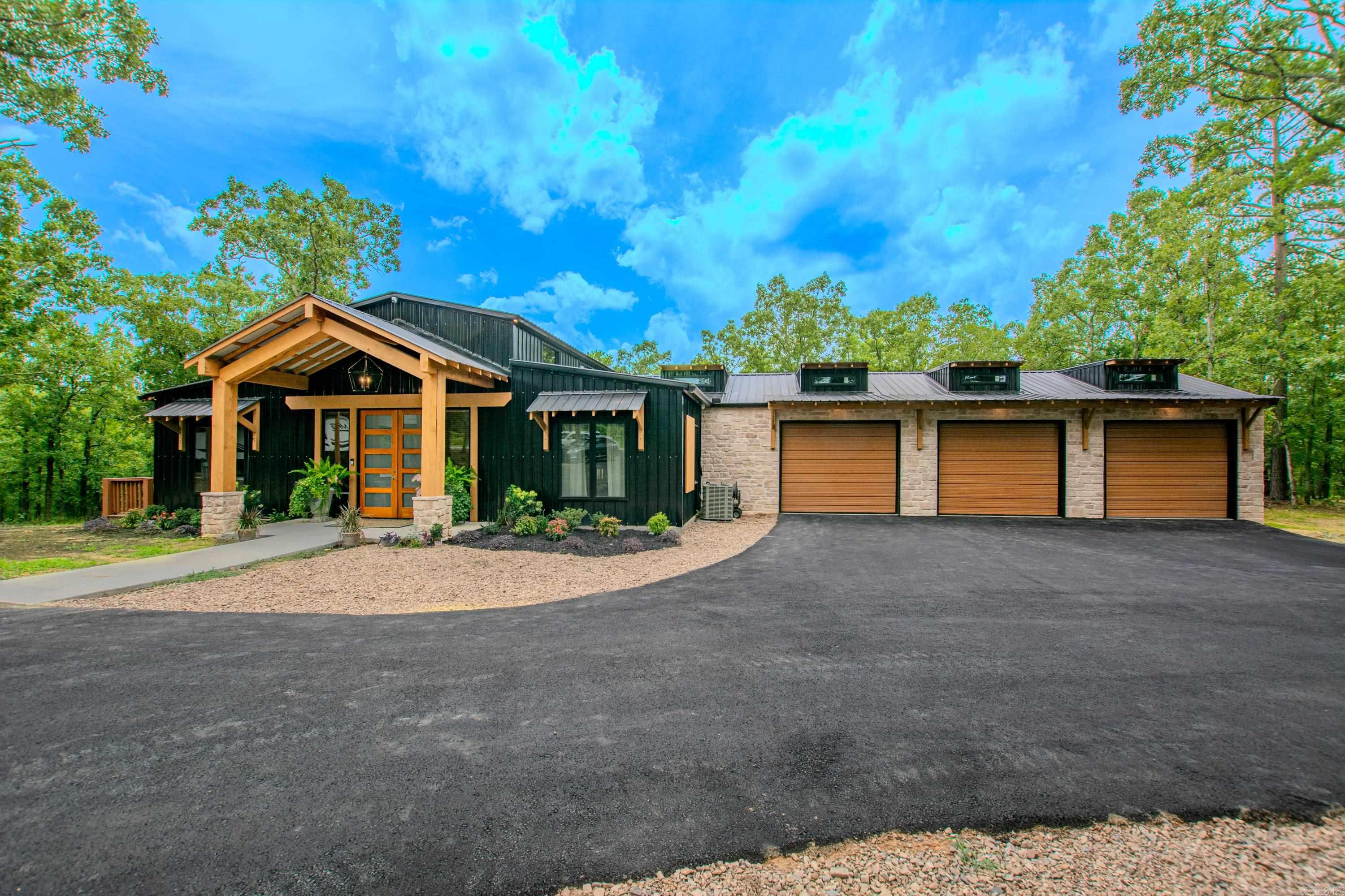 2116 E Justice Rd  Cabot, AR