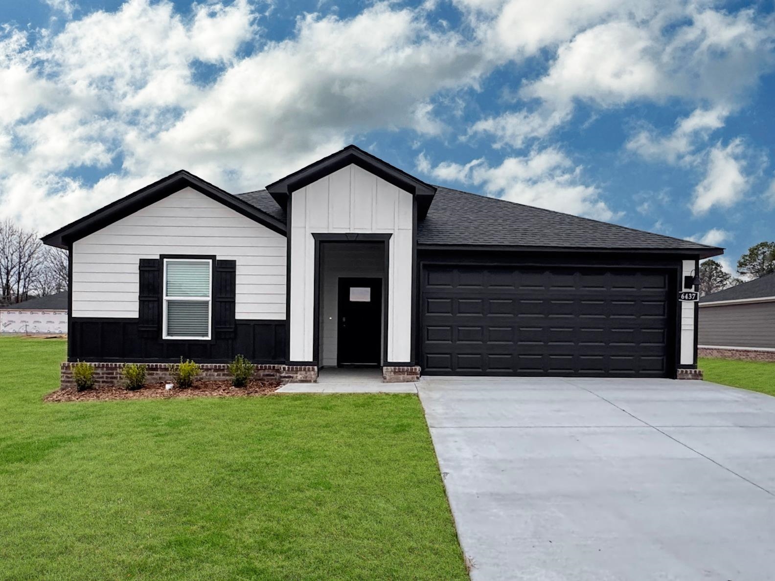 6420 Newark  Bryant, AR