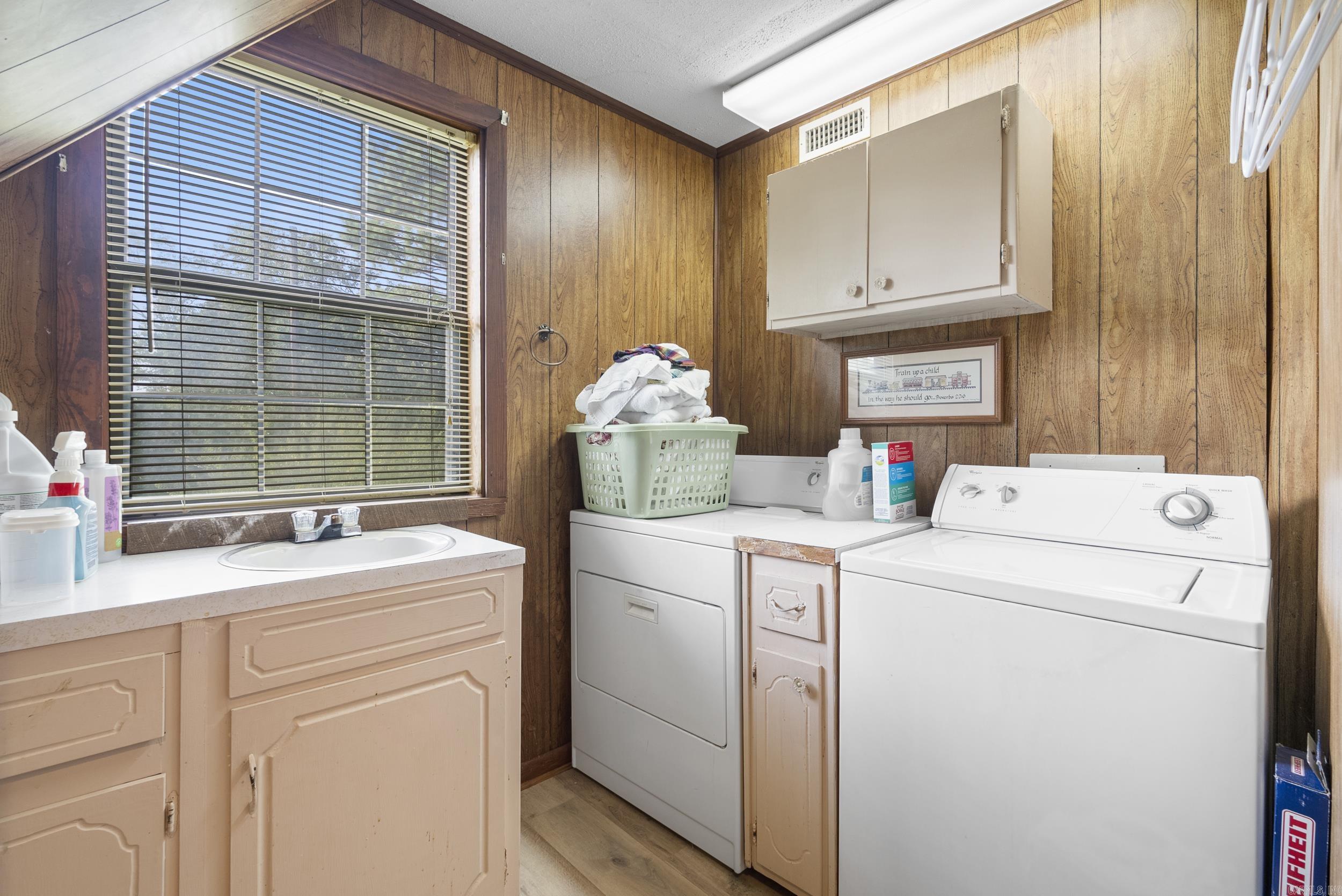323 Nicholson  Searcy, AR
